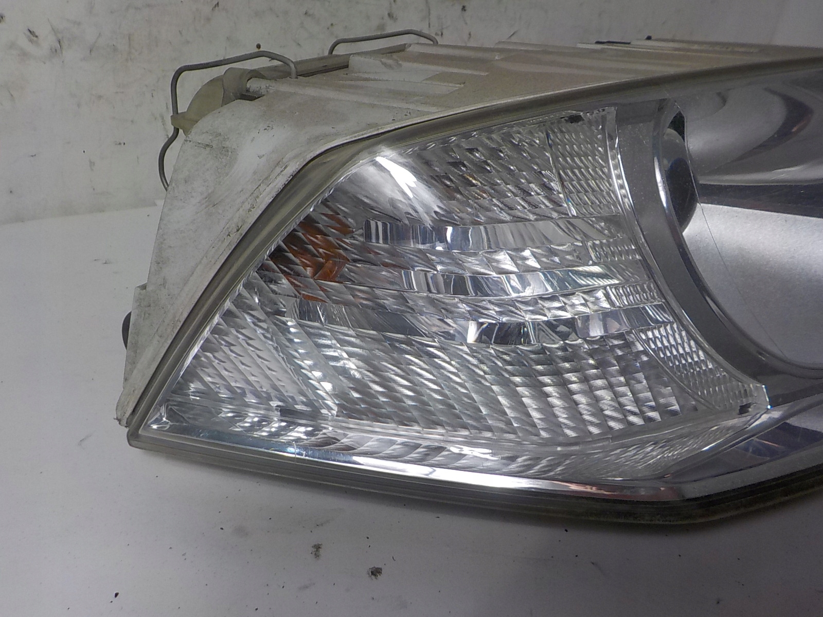 SKODA OCTAVIA II light right front front UK