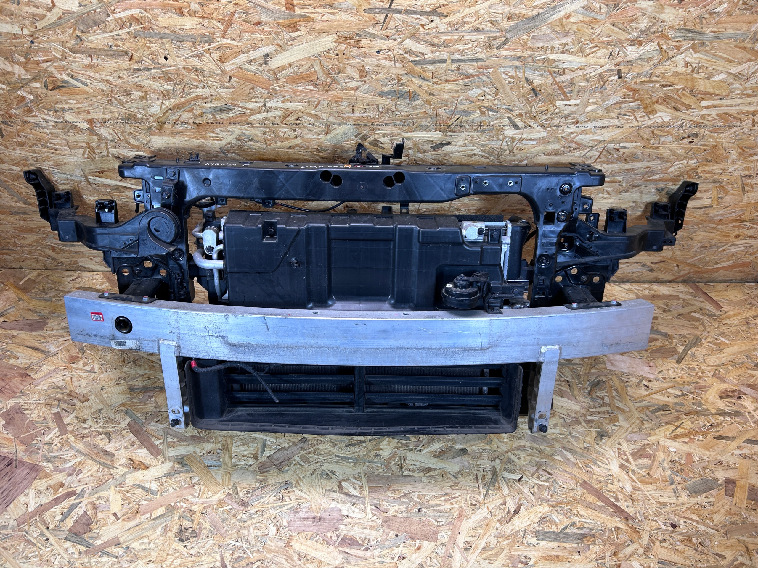 PAS PRZEDNI WZMOCNIENIE BELKA CHŁODNICE KIA NIRO EV ELEKTRYK 2016-