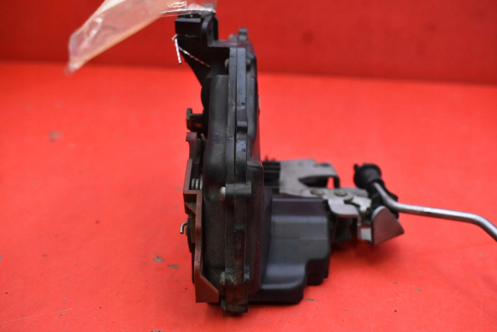 lock door right front front EU 4E1837016 AUDI A3 8P 3D HB 03-05