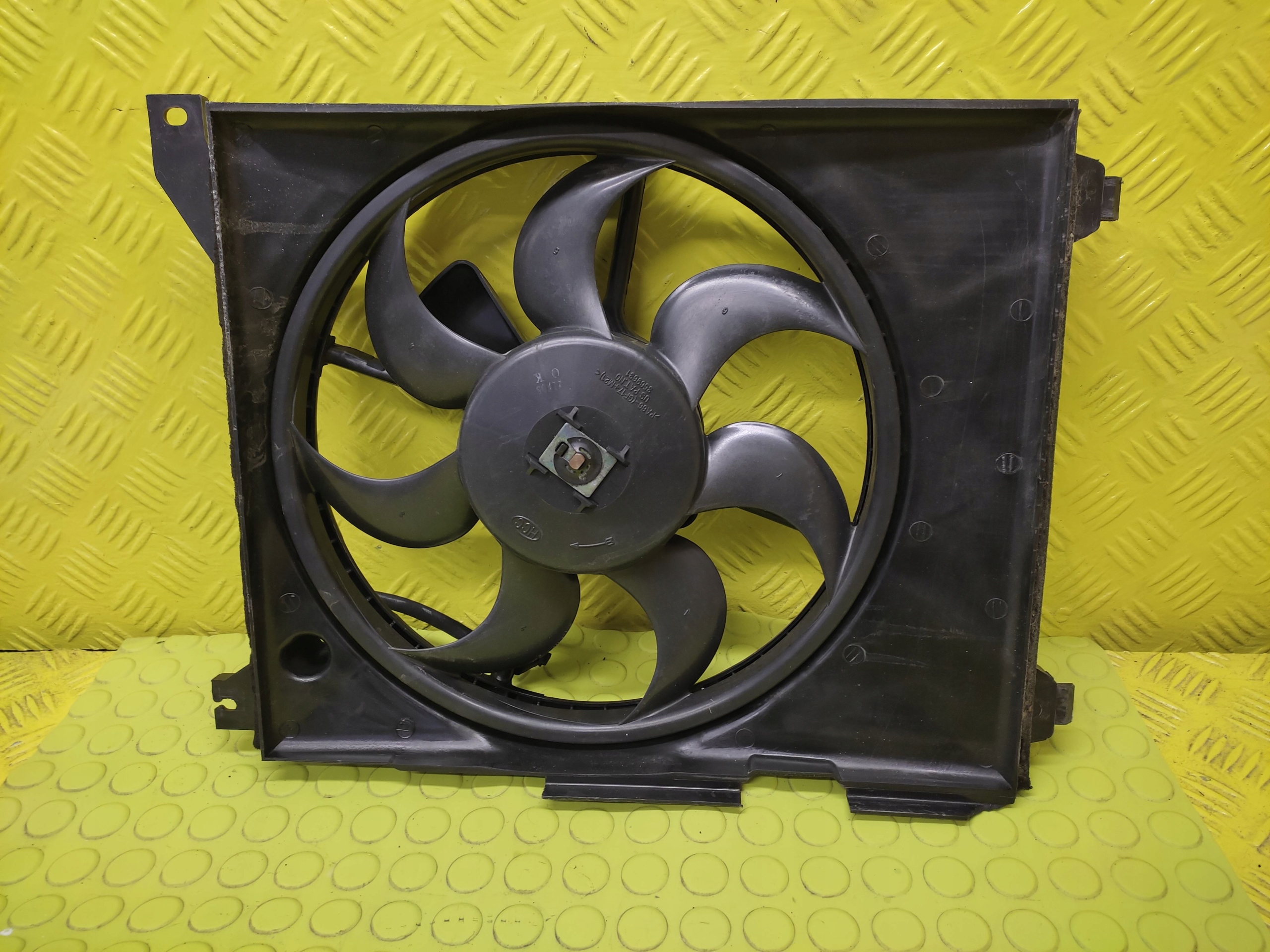 KIA OPIRUS 3.5 V6 ventilátor chladiče 3569631