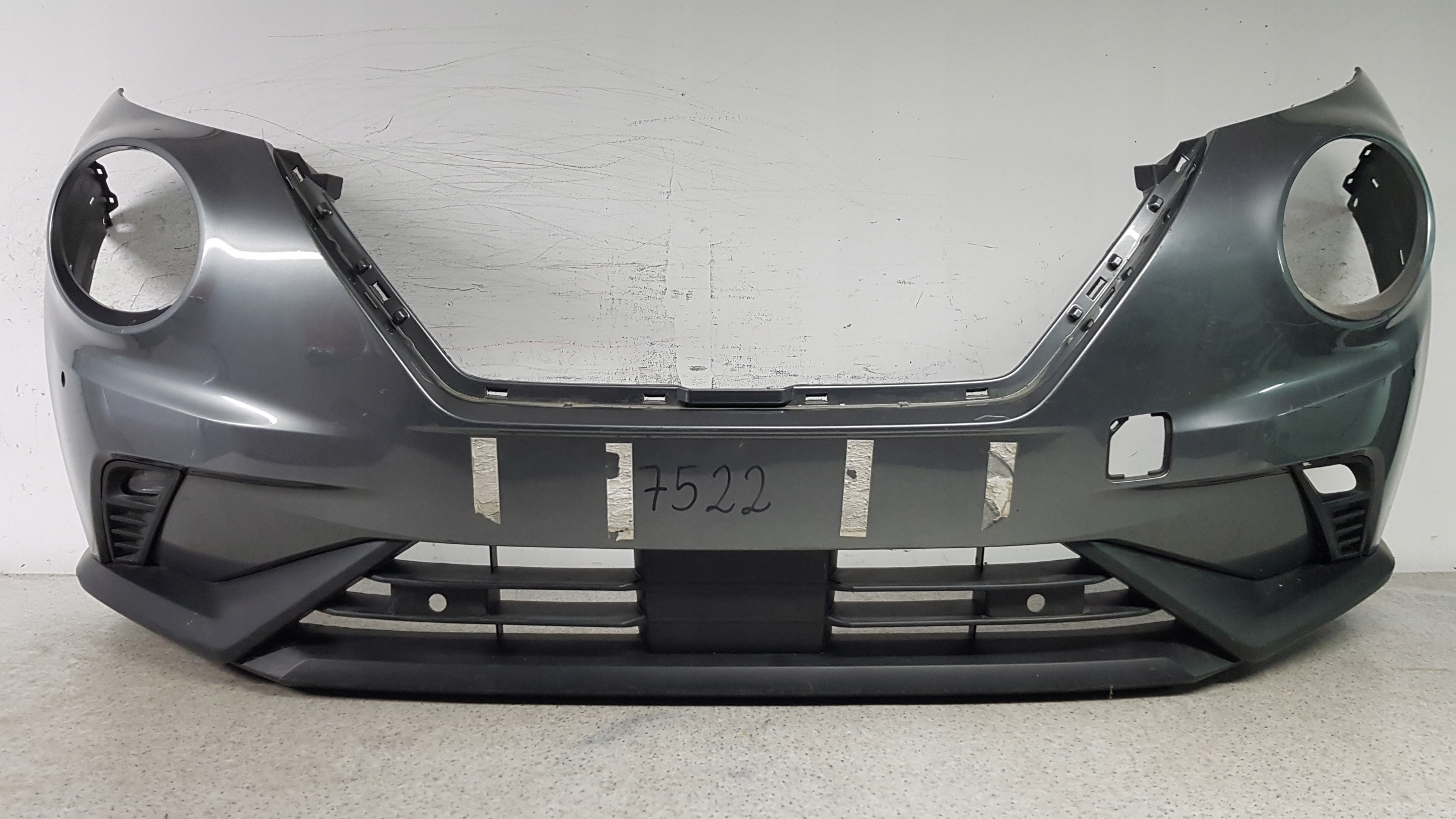 NISSAN JUKE 2 II 2019 - bumper front 7522