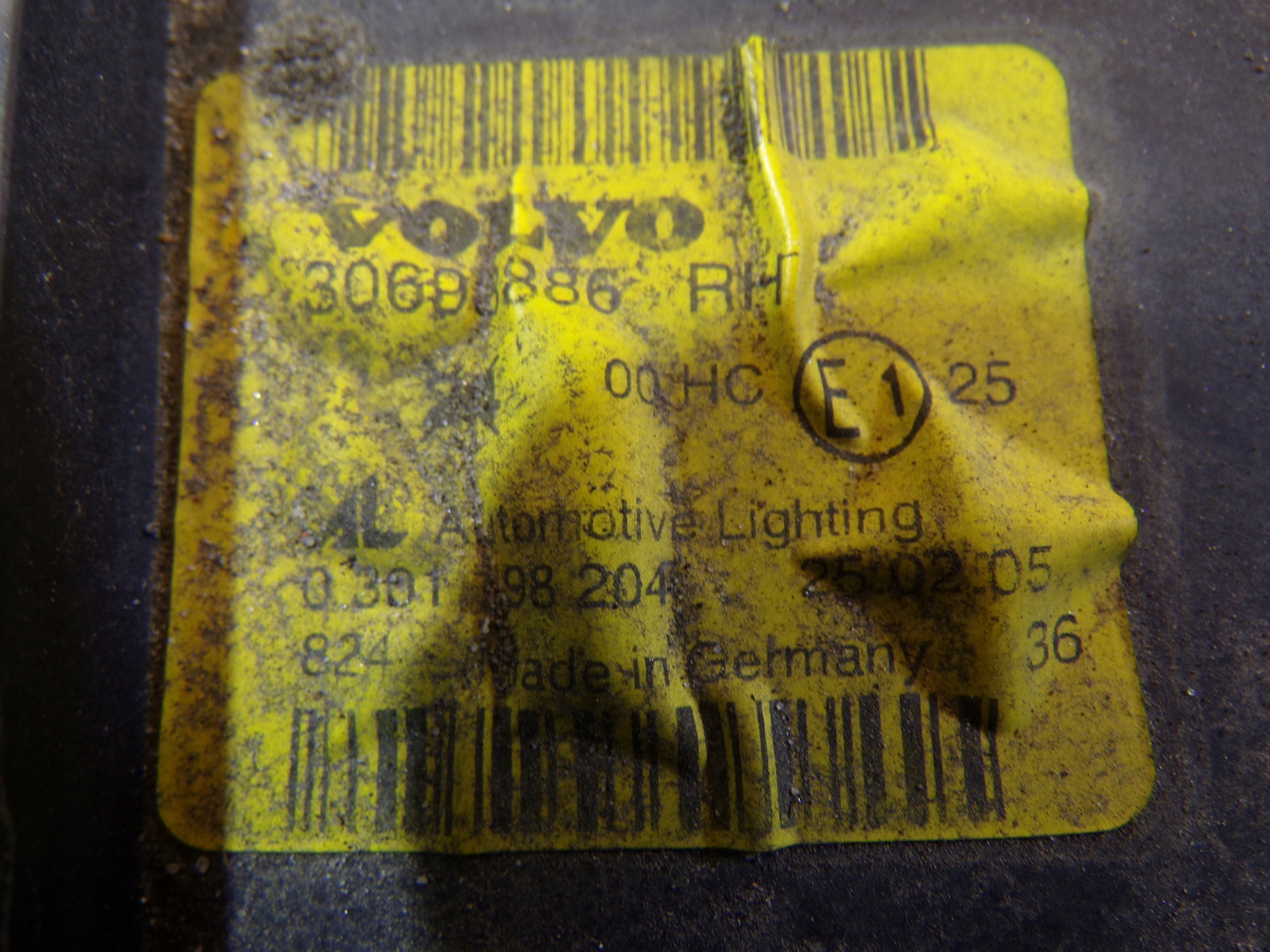 light front front right VOLVO S40 2 II lens (3)