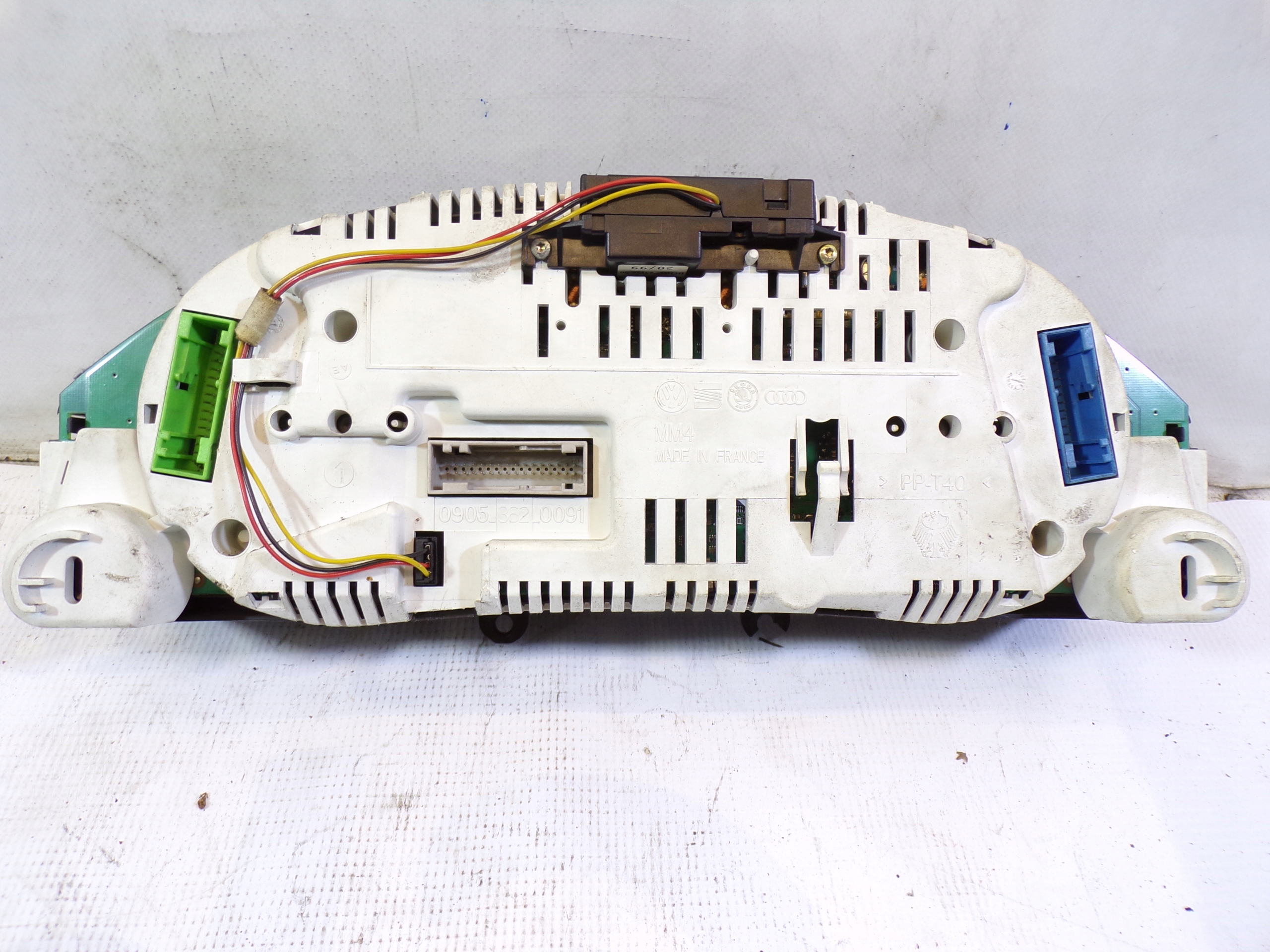budíky budiky AUDI A6 C5 4B0920931K (2)