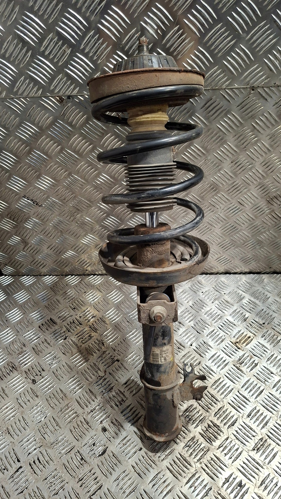 shock absorber spring left front OPEL OMEGA B 2.2