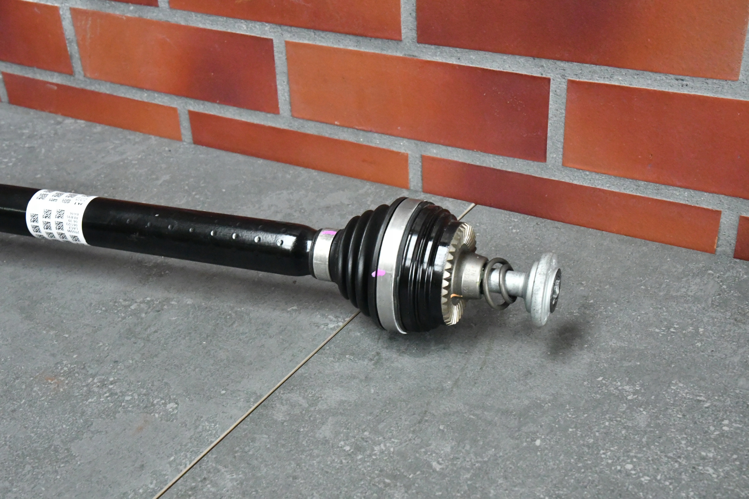 semi-axis left rear part rear BMW 5 G60 G61 7464km 5A2AF27