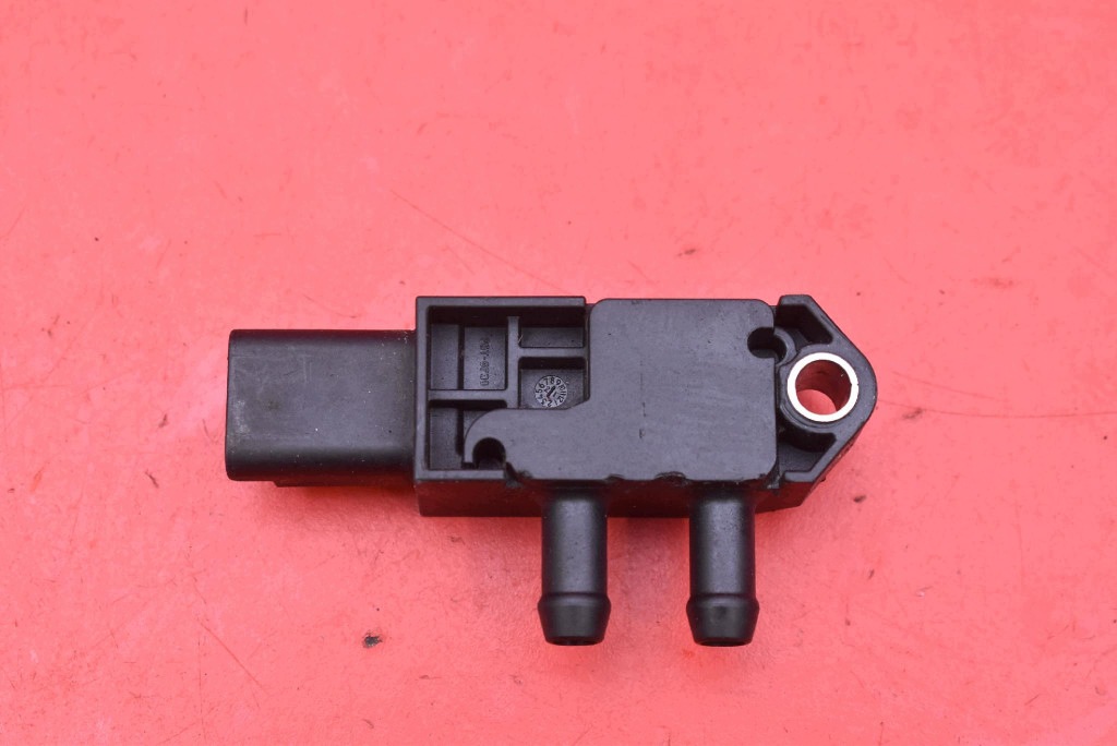 Abgasdruck sensor 227707094R-A DACIA DUSTER 2 II HM 1.0 TCe 90 KM