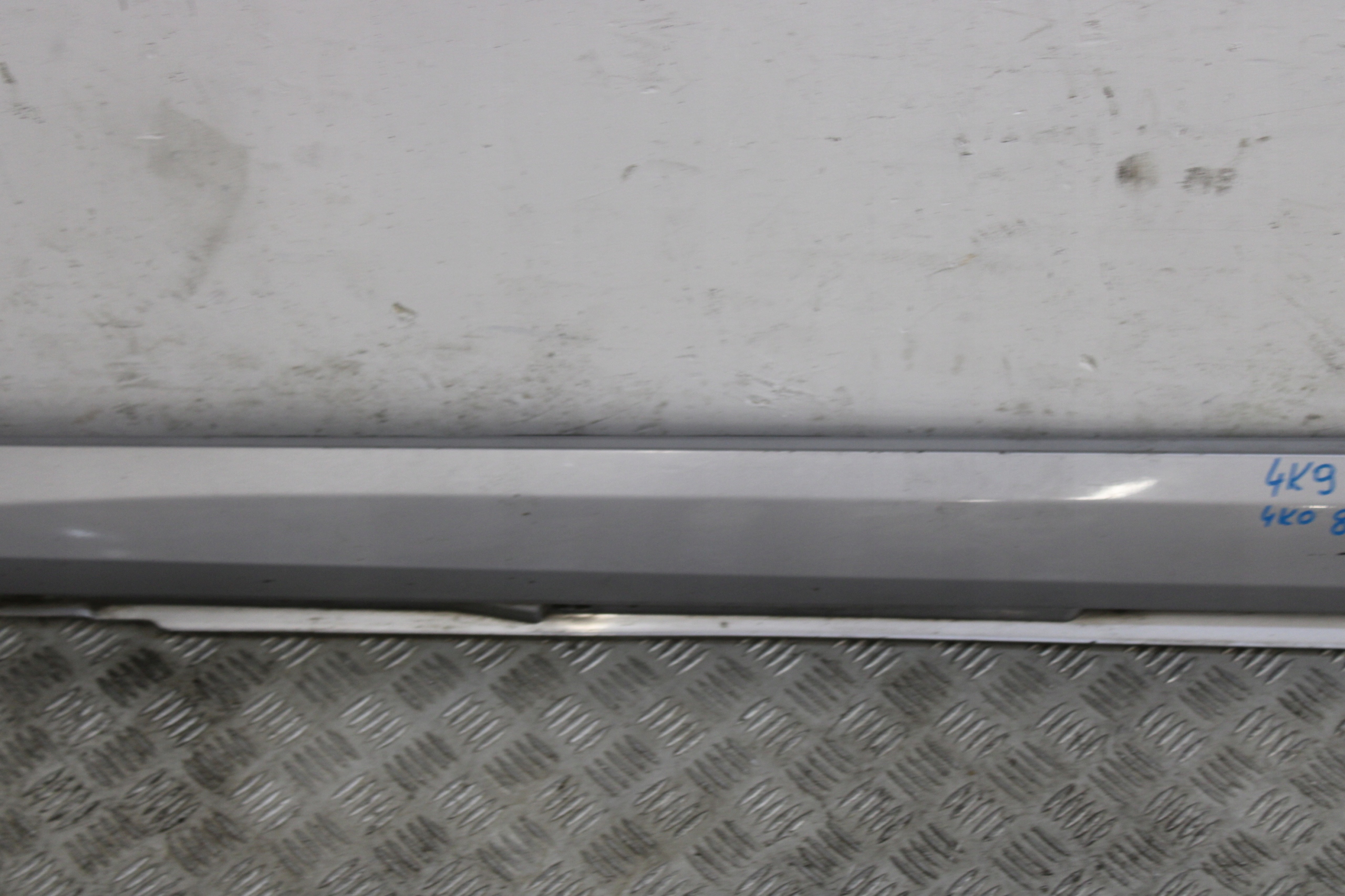 threshold moulding cap threshold left AUDI A6 C8 4K0 4K9 4K0853855