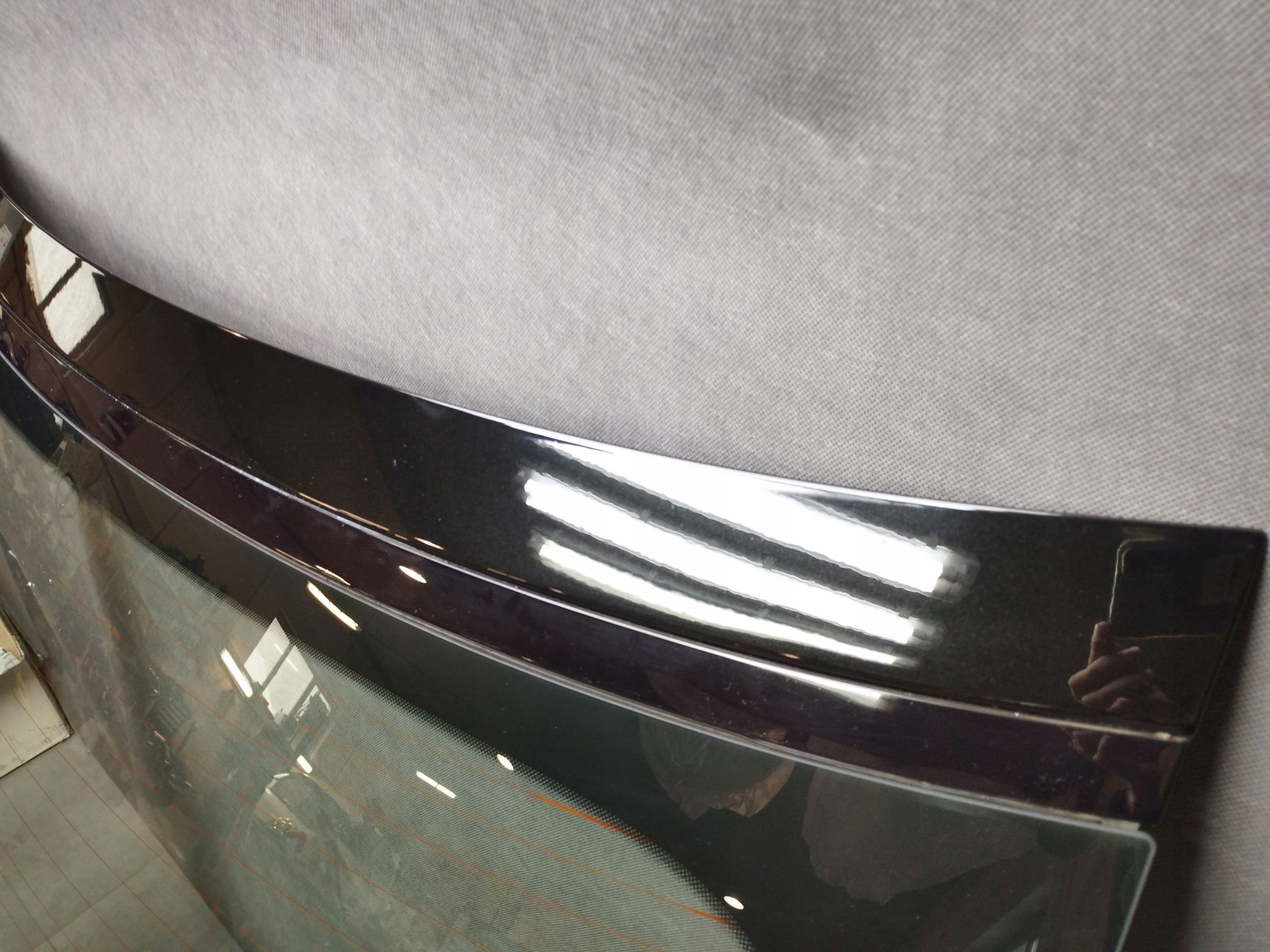 Audi A5 Sportback 8TA boot door window LY9T
