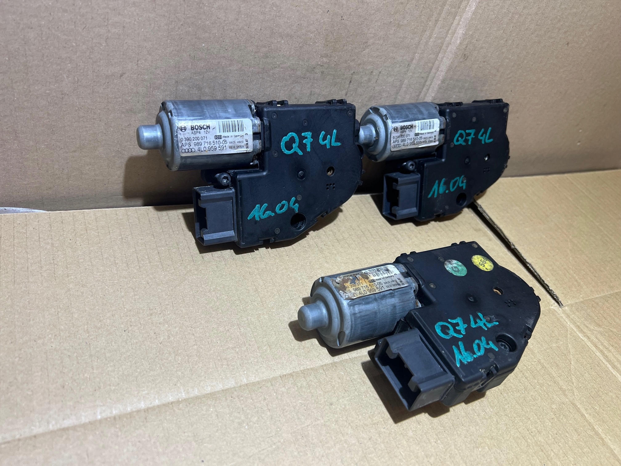 AUDI Q7 4L motor SZYBERDACHU PANORAMA 4L0959591