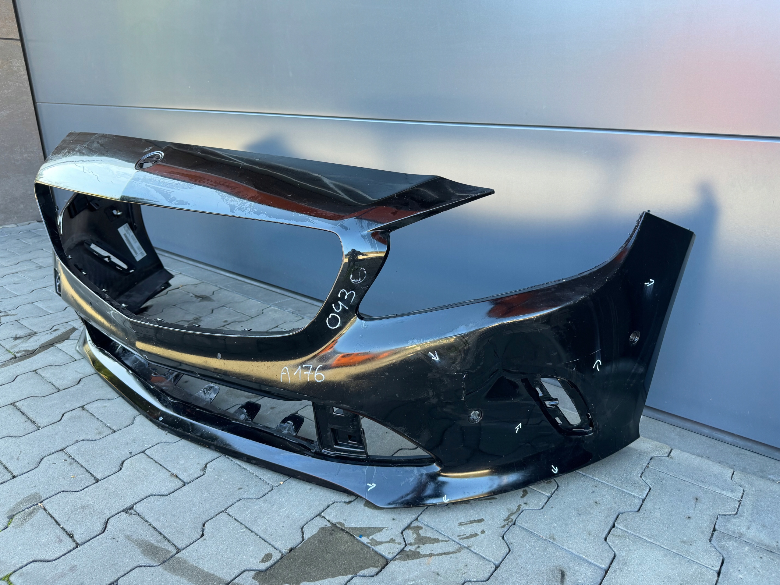 MERCEDES A W176 LIFT 16-18 bumper front front A1768853625 black ORYG.
