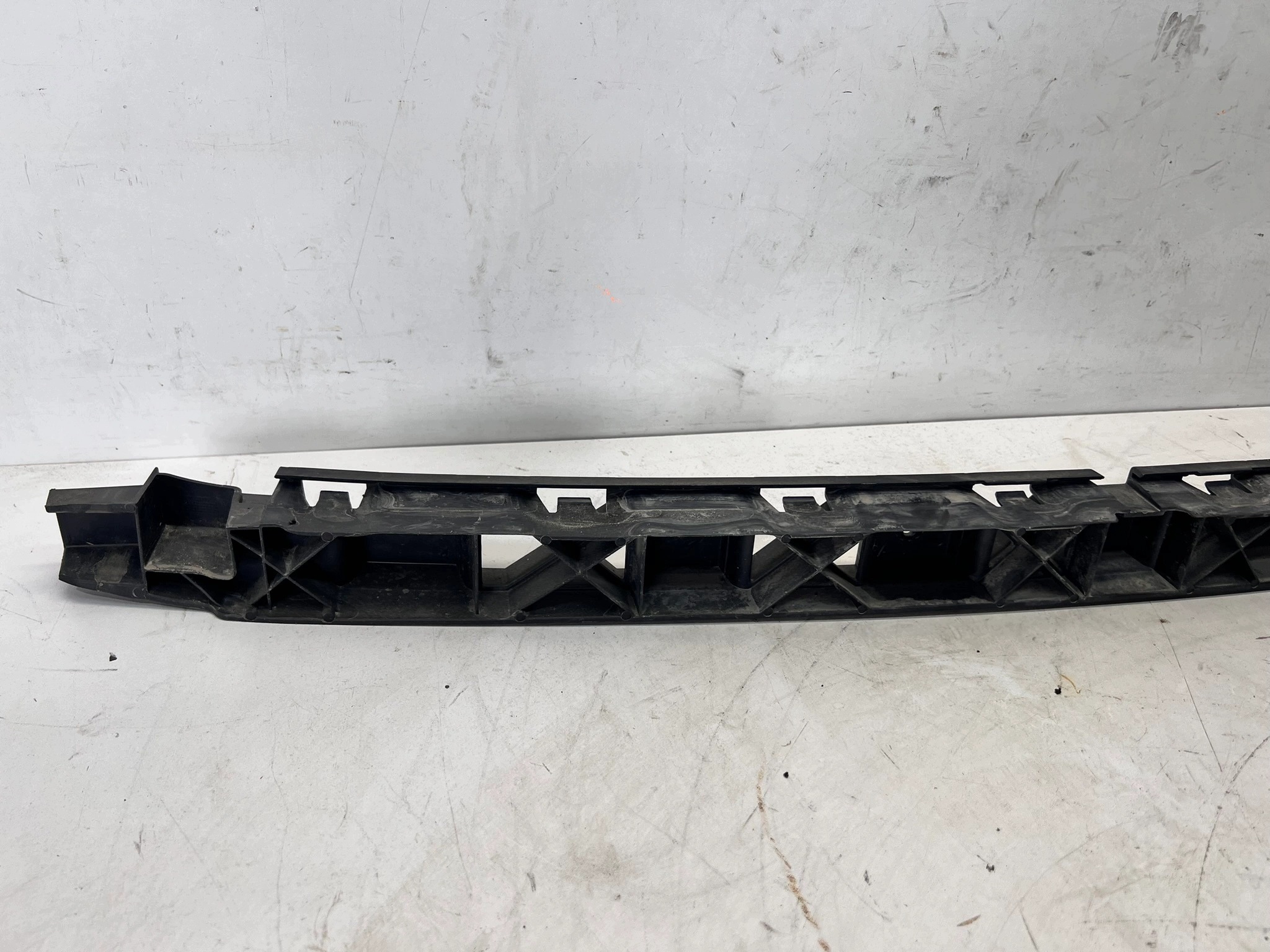 bumper bracket rear part central AUDI A6 C7 4G5807458A