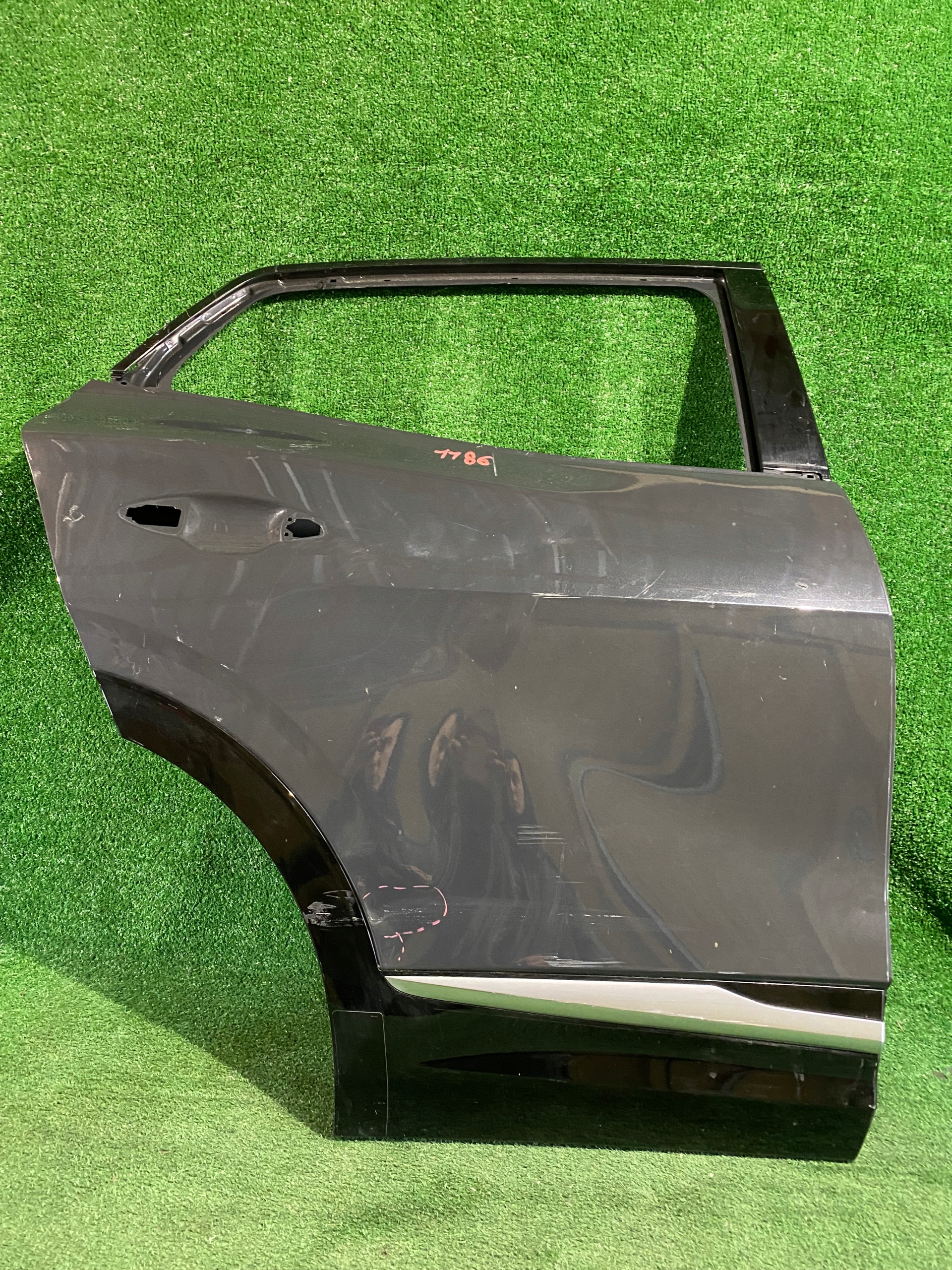 door right rear. KIA SPORTAGE V NR1186
