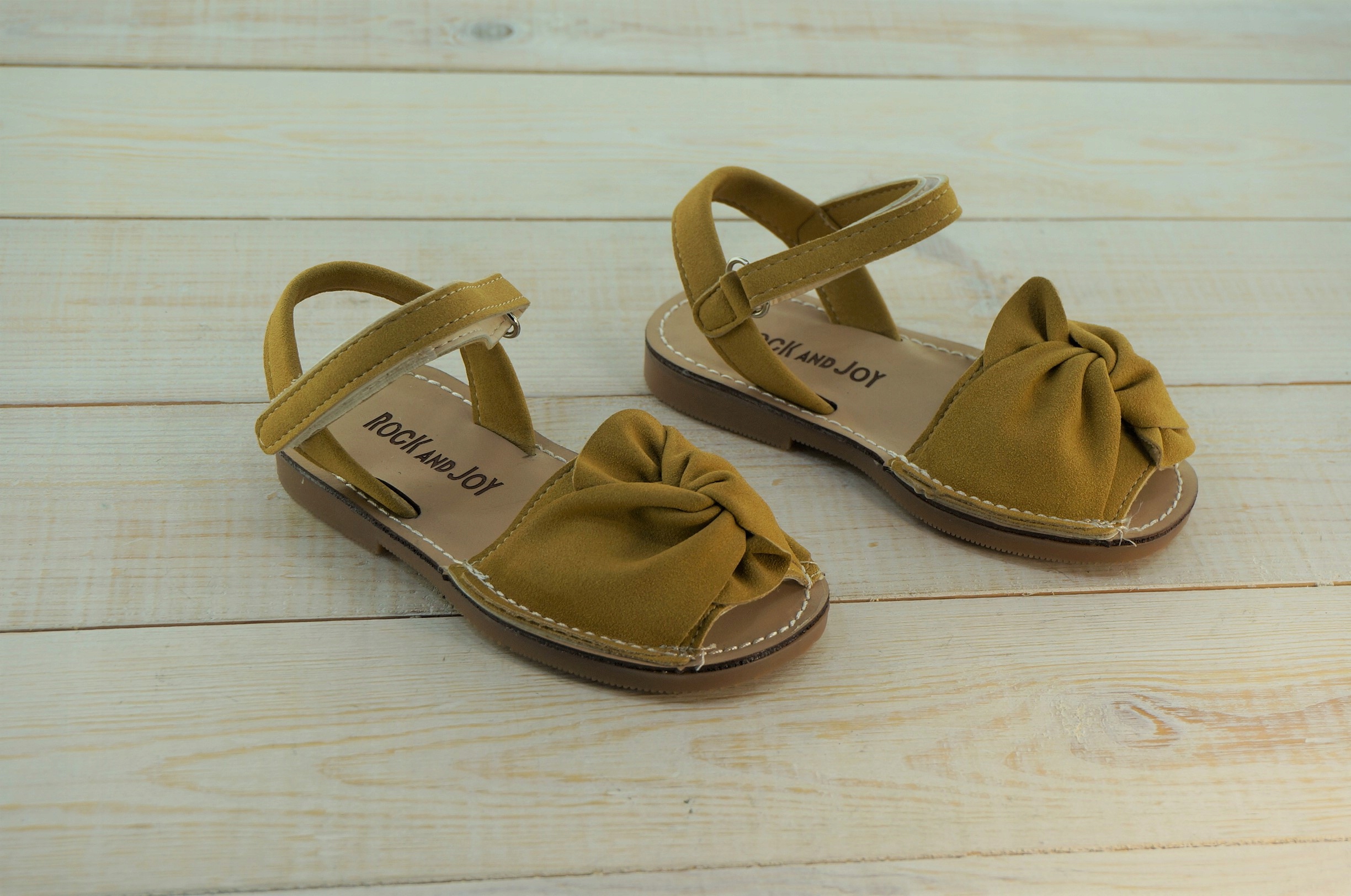 

233-2C Dziewczęce Sandałki Dziecko Lato r.30