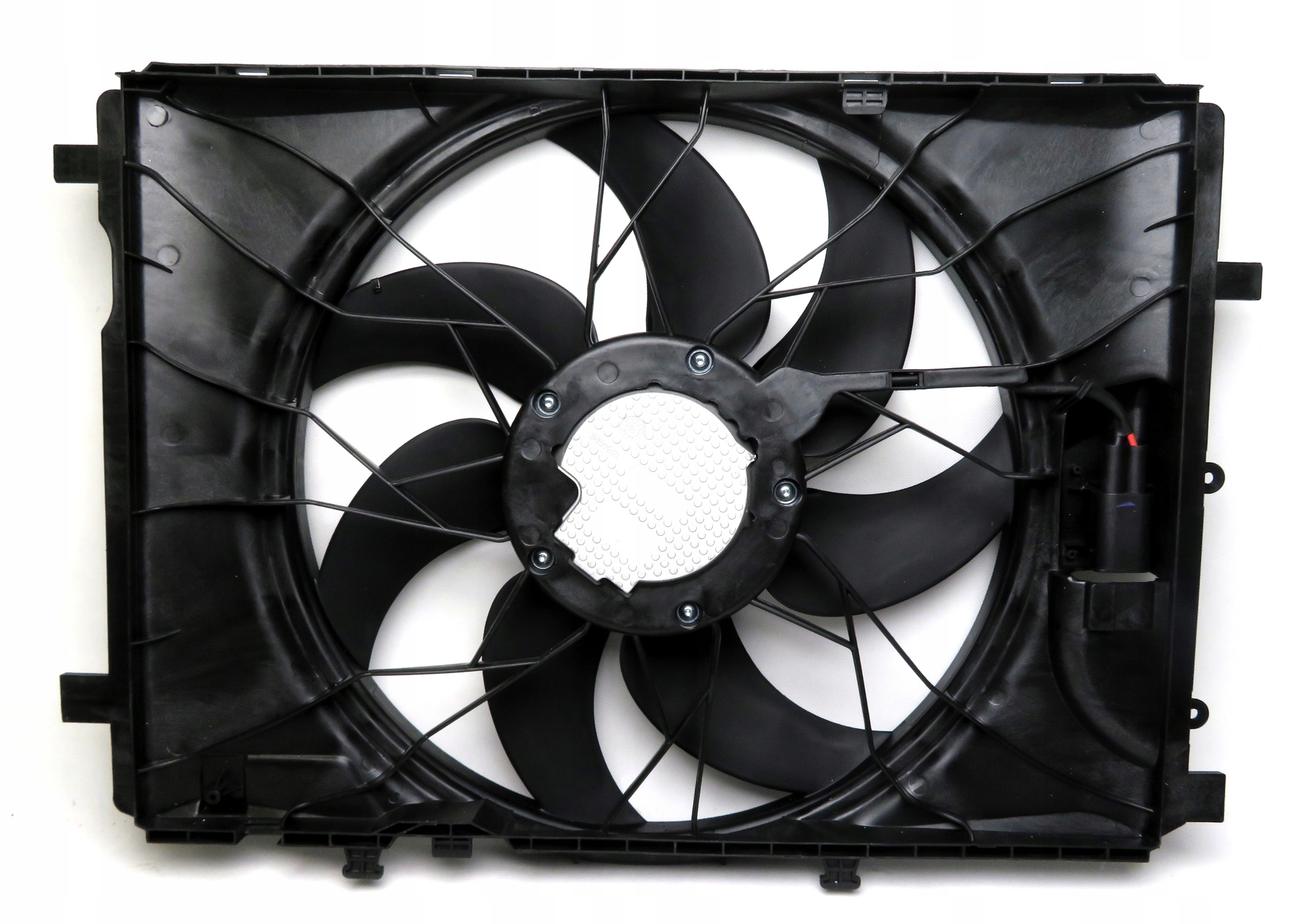 WENTYLATOR MERCEDES KLASA E kabriolet (A207) 2011- Jakość części (zgodnie z GVO) P - zamiennik o jakości porównywalnej do oryginału