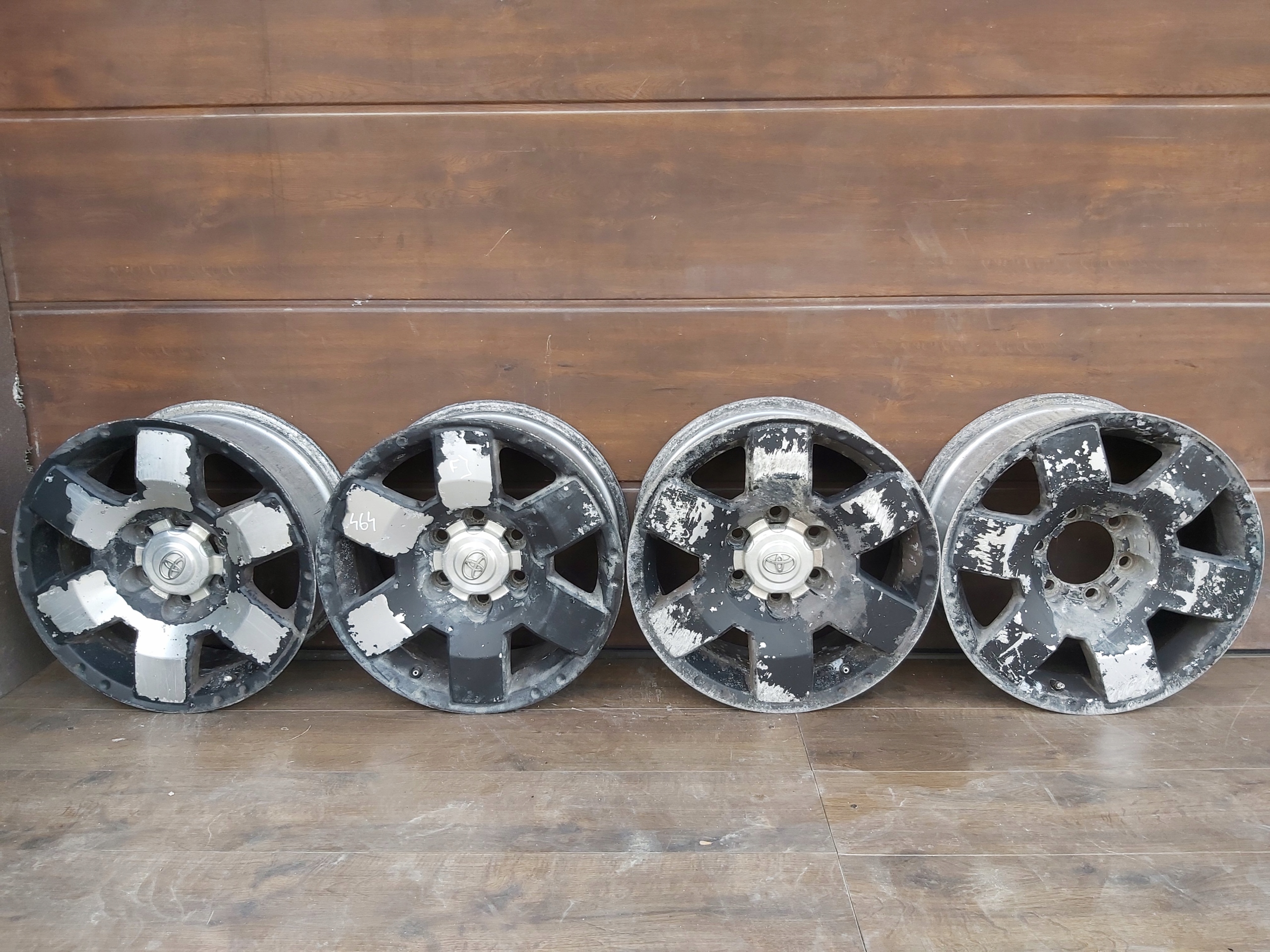 Toyota FJ Cruiser Литые диски 17 Land Cruiser Hilux