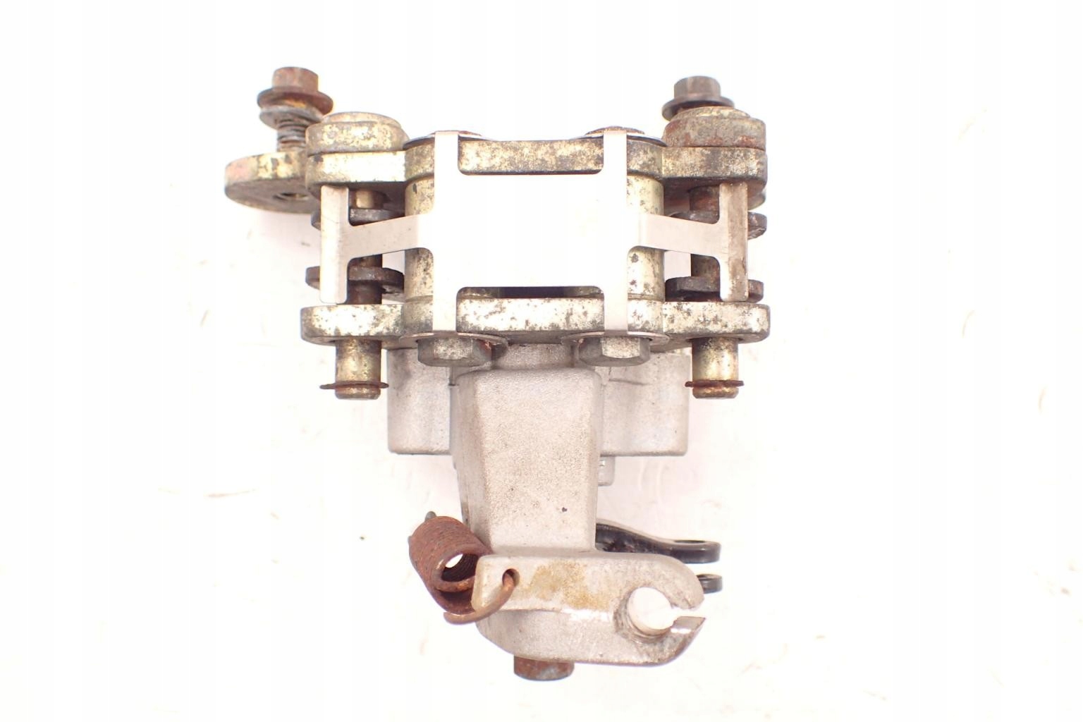 Zacisk hamulcowy tył ręczny Linhai 600 Efi 2011r