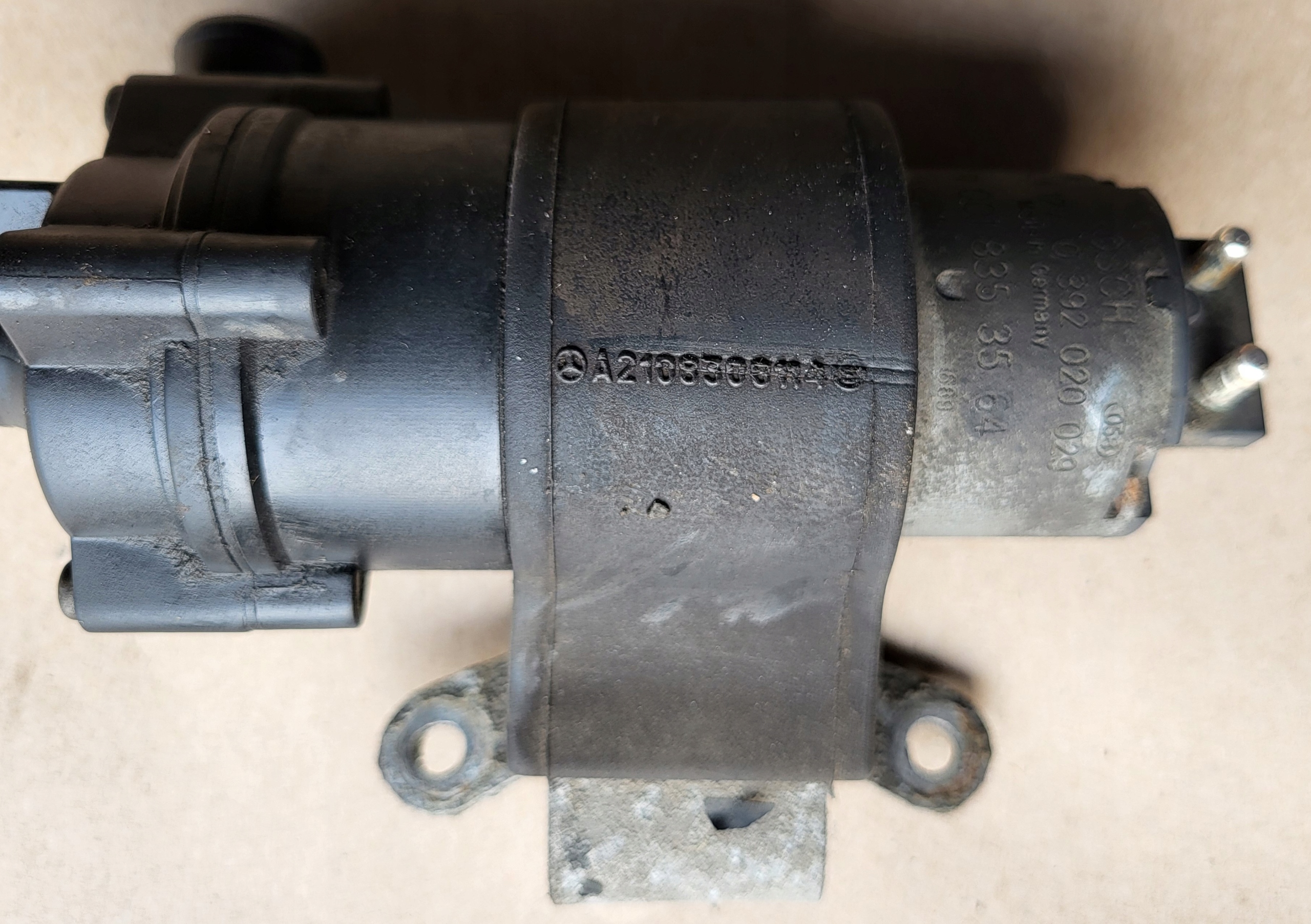 pumpa cirkulacije vode dodatna CYRKULACJI MERCEDES E W210 original