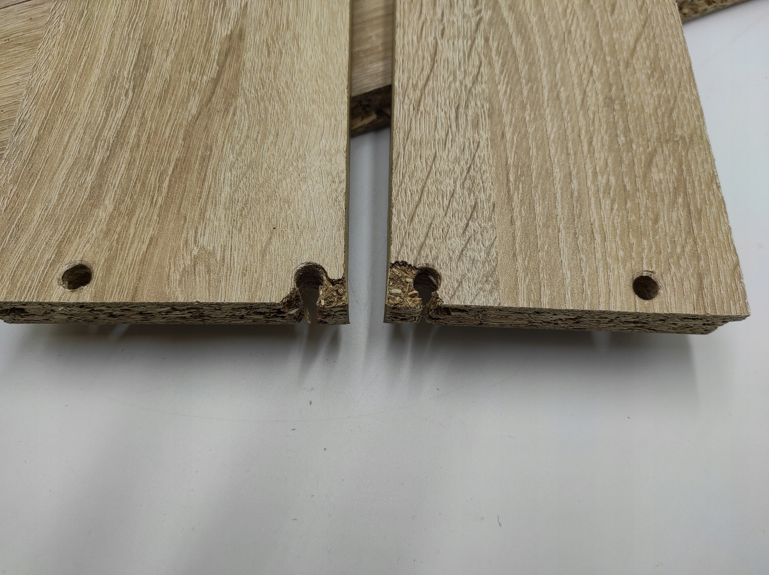 Stolik kawowy dąb rozkładany blat 50x100cm --OPIS- Kształt blatu prostokątny