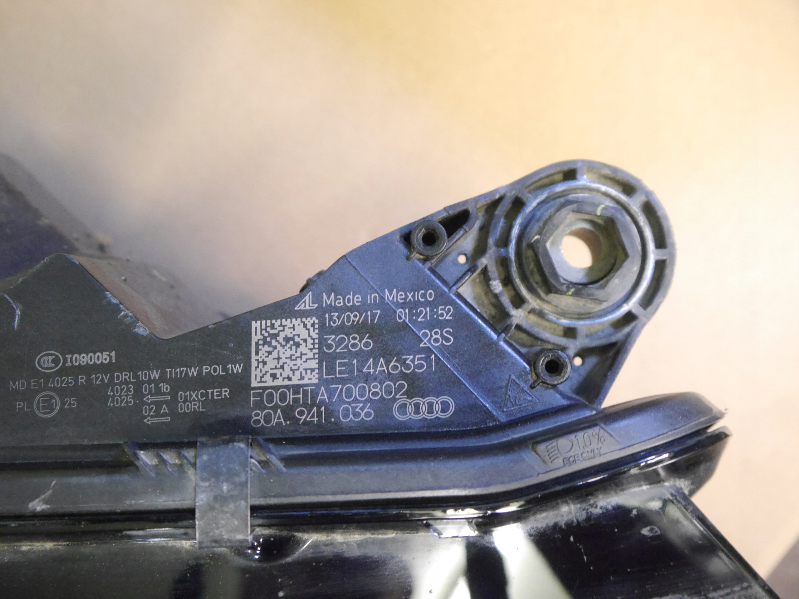 AUDI Q5 80A LAMPA MATRIX PRAWA 80A941036 Typ samochodu Samochody osobowe