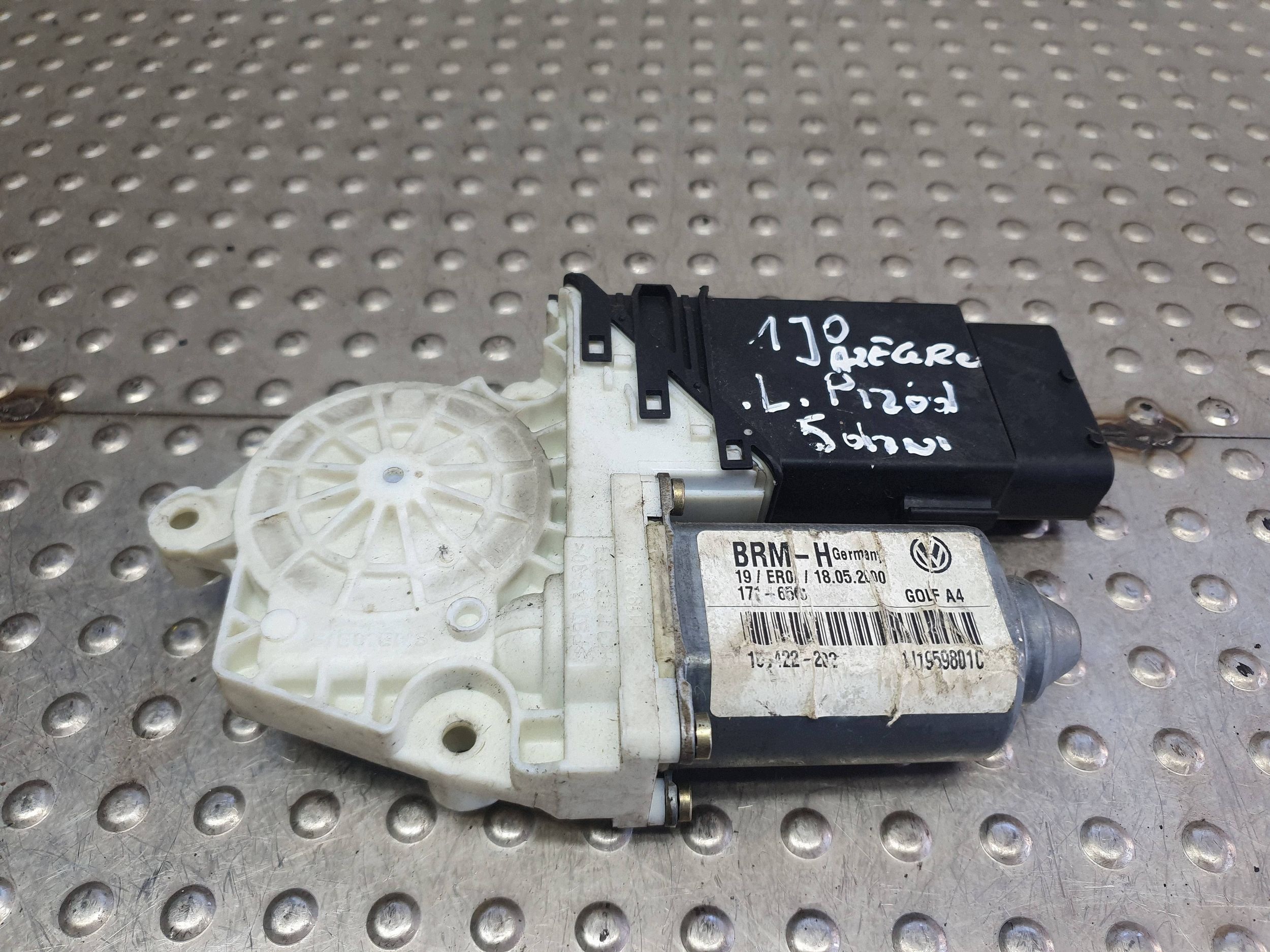 mini motor windows left front 1J1959801C VW GOLF IV 3D