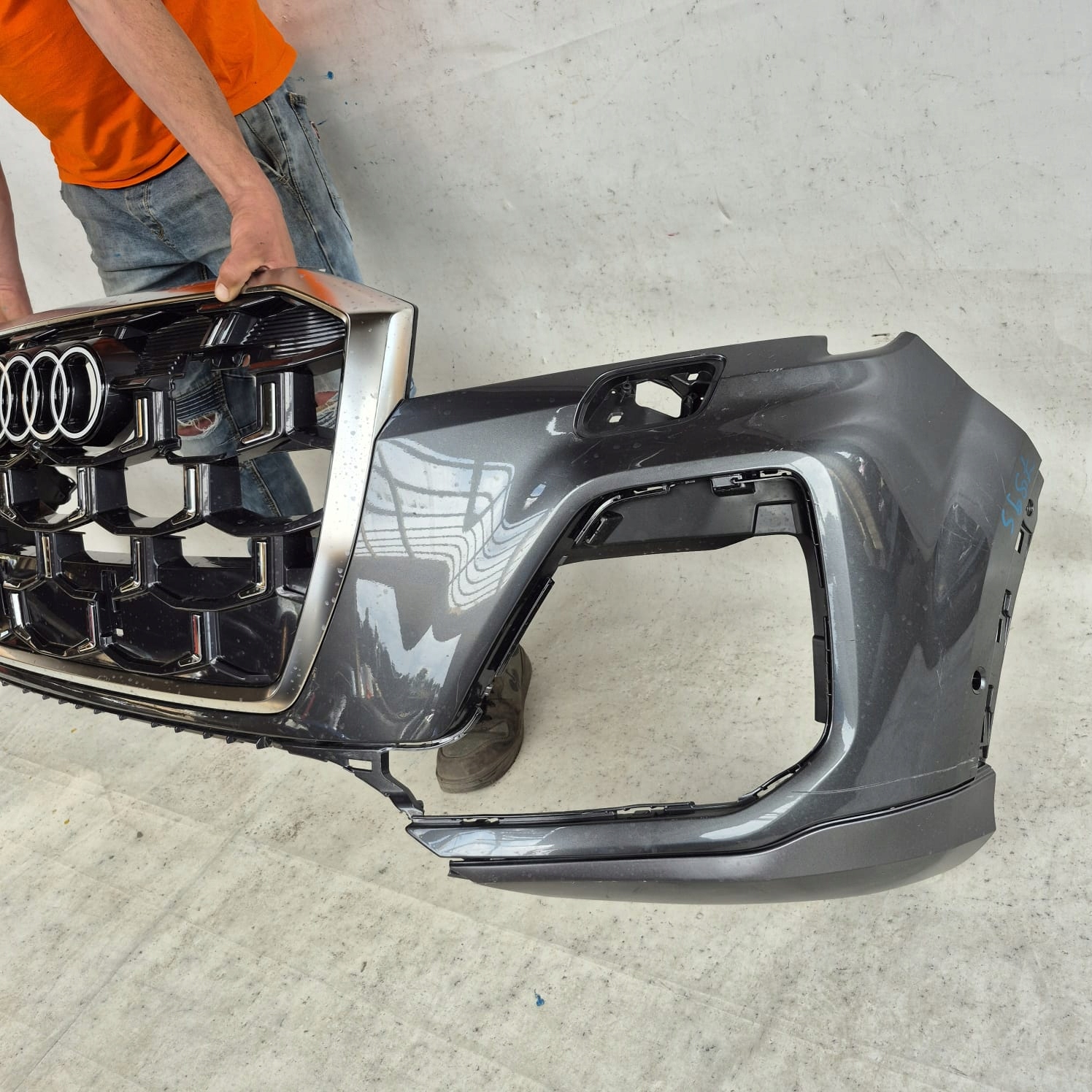 AUDI SQ7 4M LIFT 24- bumper front front SPR PDC