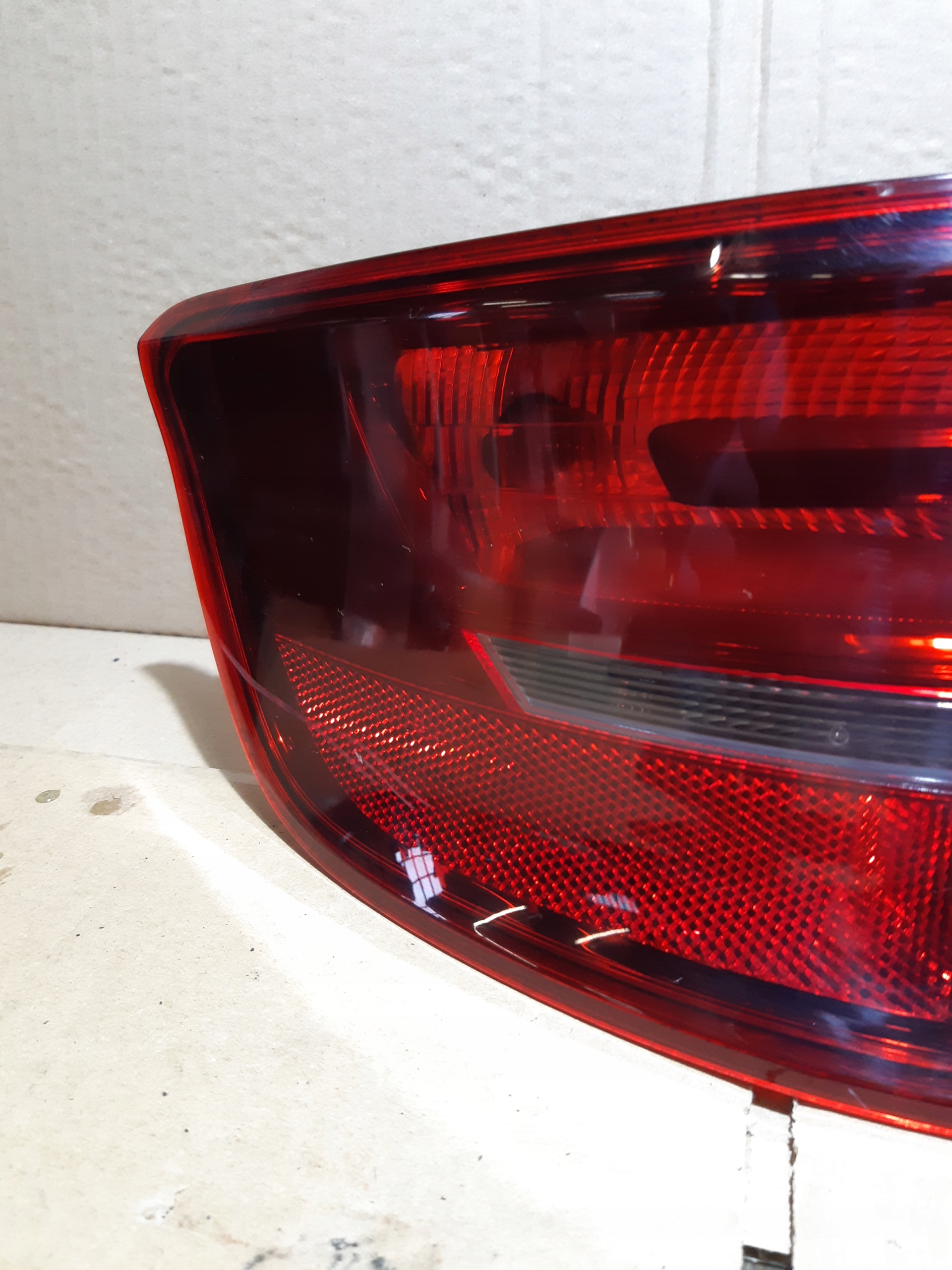 AUDI A3 8V light left rear left rear part W fender 8V4945095C
