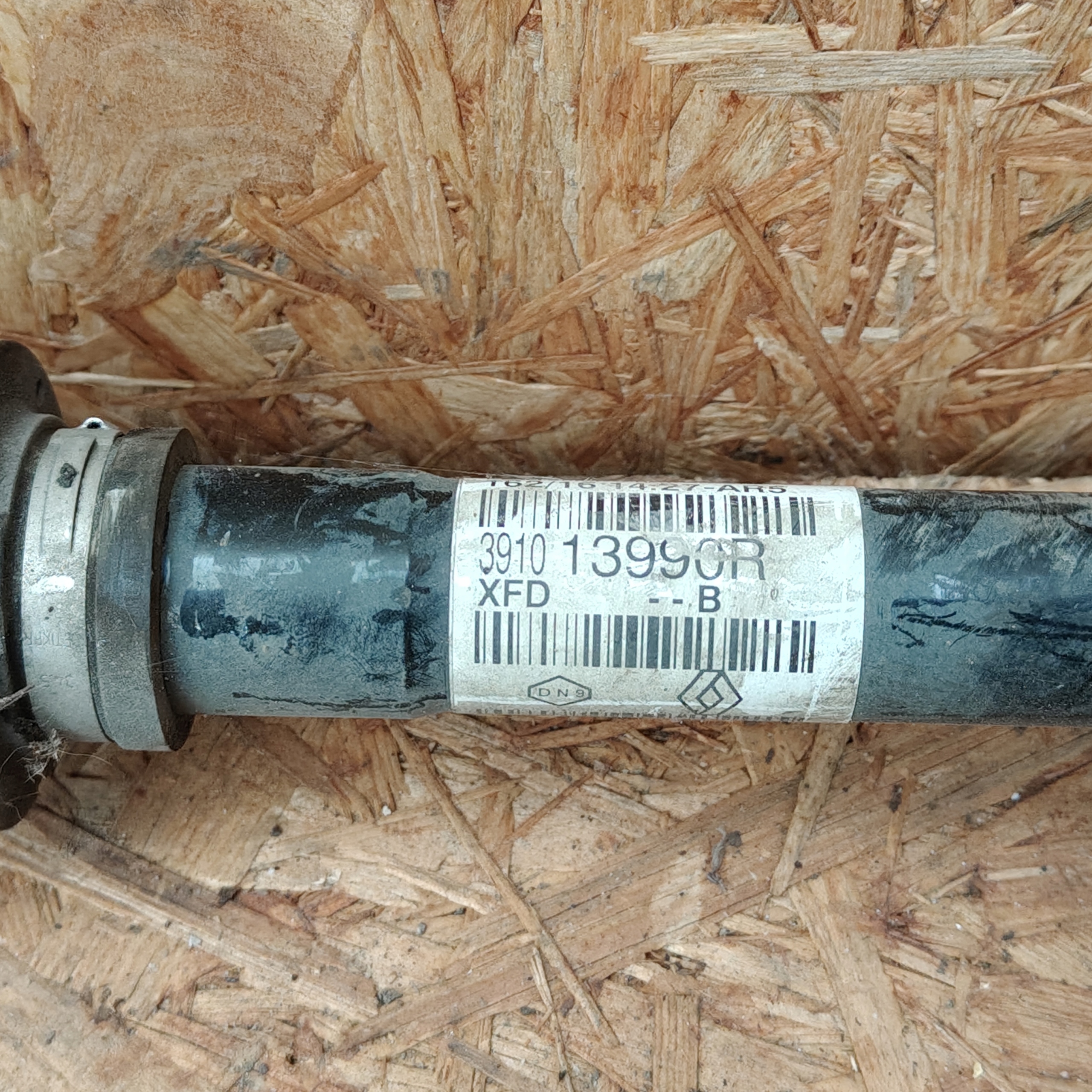 semi-axis left short. RENAULT TALISMAN 1.6 391013990R