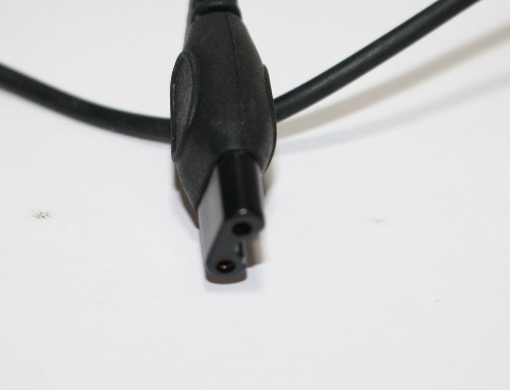 Philips ZASILACZ ŁADOWARKA One Blade QP2530 8V Model ONEBLADE