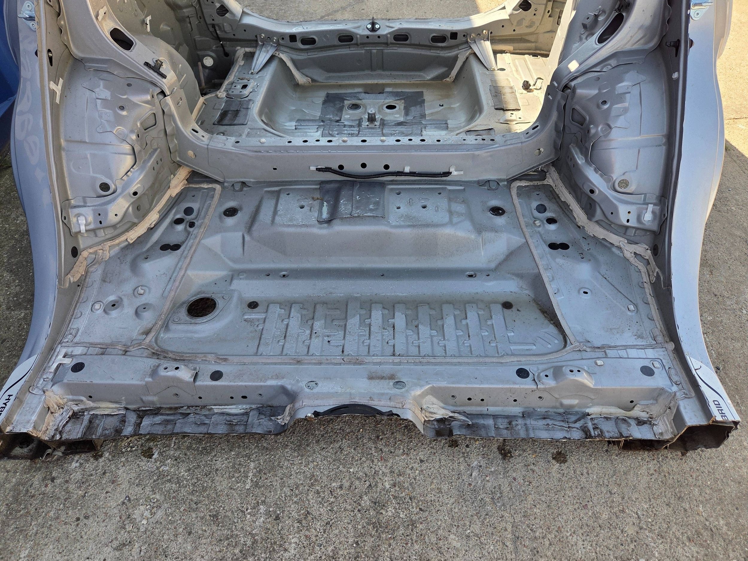 Toyota RAV 4 XA50 rear part sump floor boot