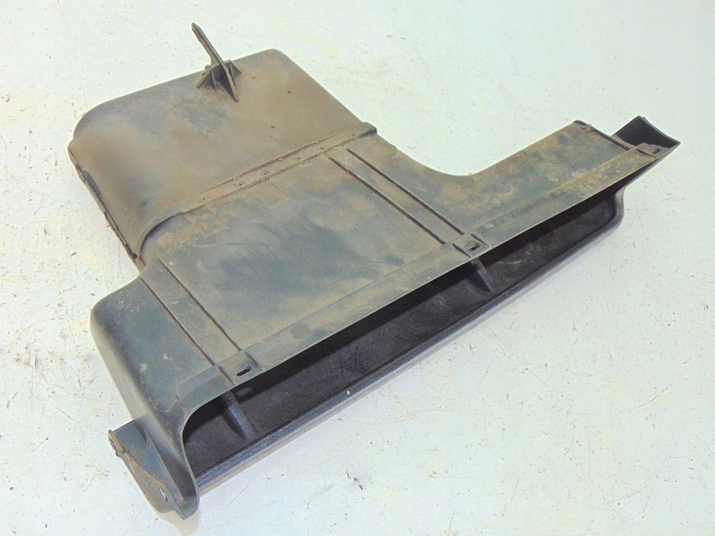 vw Golf II MK2 91r 3D полка бардачок пассажира