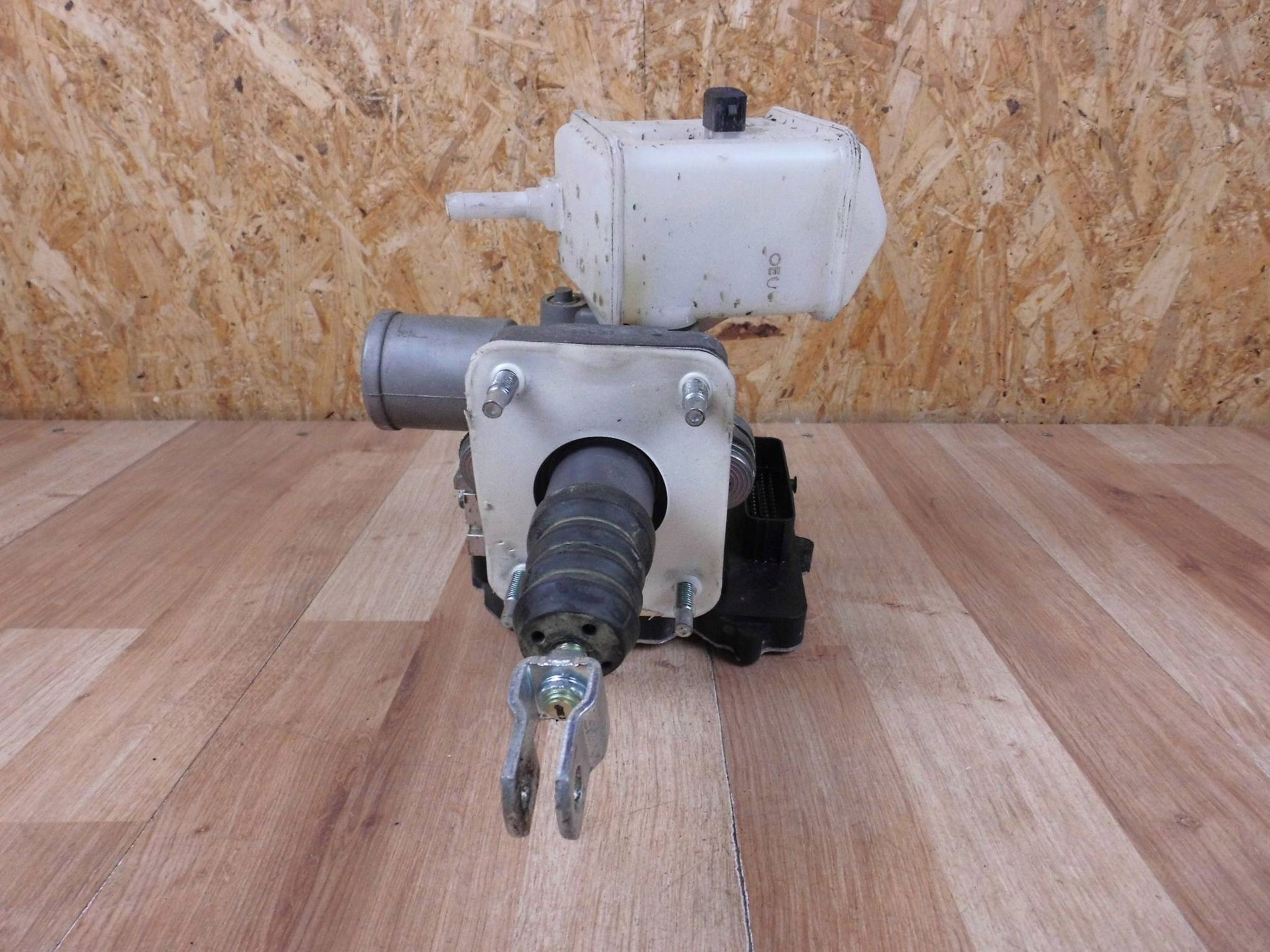 KIA Niro brake booster