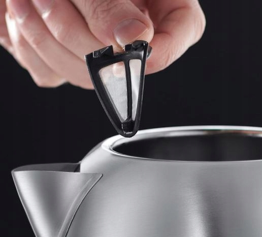 CZAJNIK ELEKTRYCZNY SREBRNY MOCNY 2400W 23912-70 RUSSELL HOBBS ADVENTURE Kod producenta 23912-70