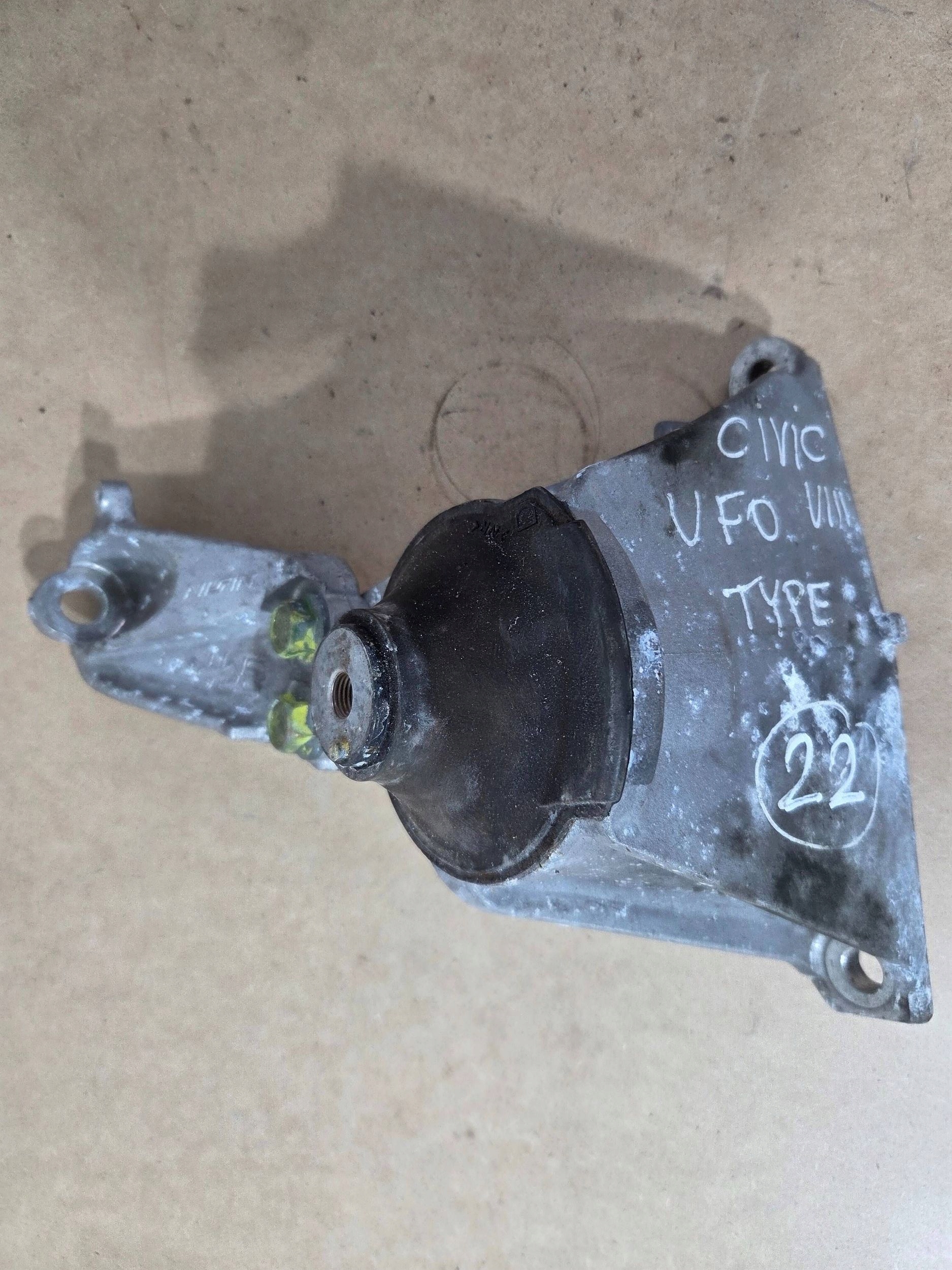 Honda Civic VIII engine mount 2,0 Type-R (22)