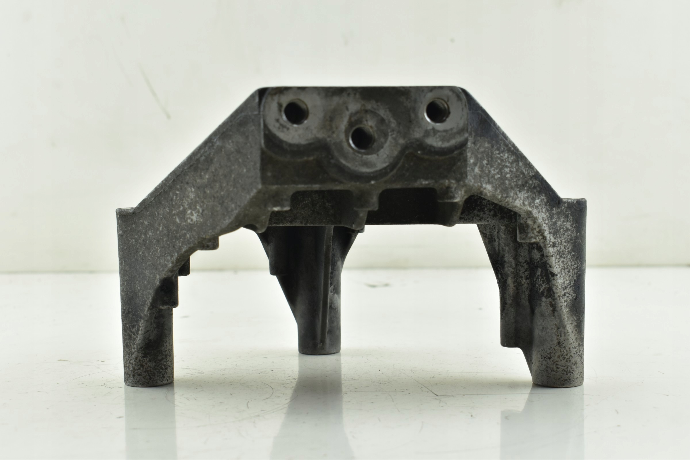 holder engine mount OPEL MERIVA B ASTRA J 1.4 TURBO 13247804