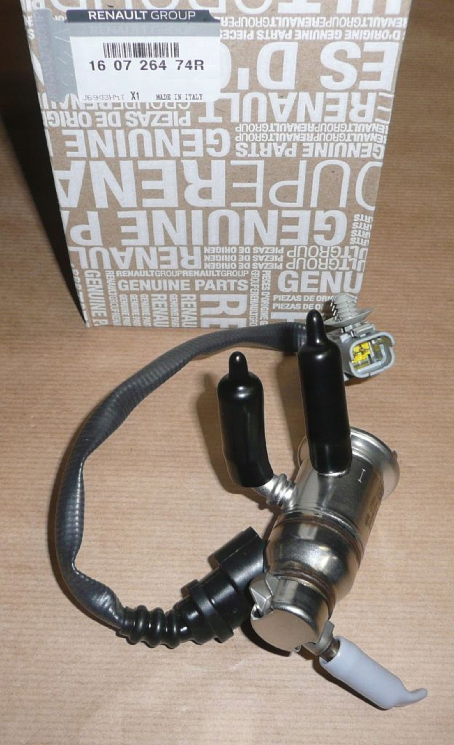 Vstřikovač Adblue R Master III 2.3DCI 160726474R