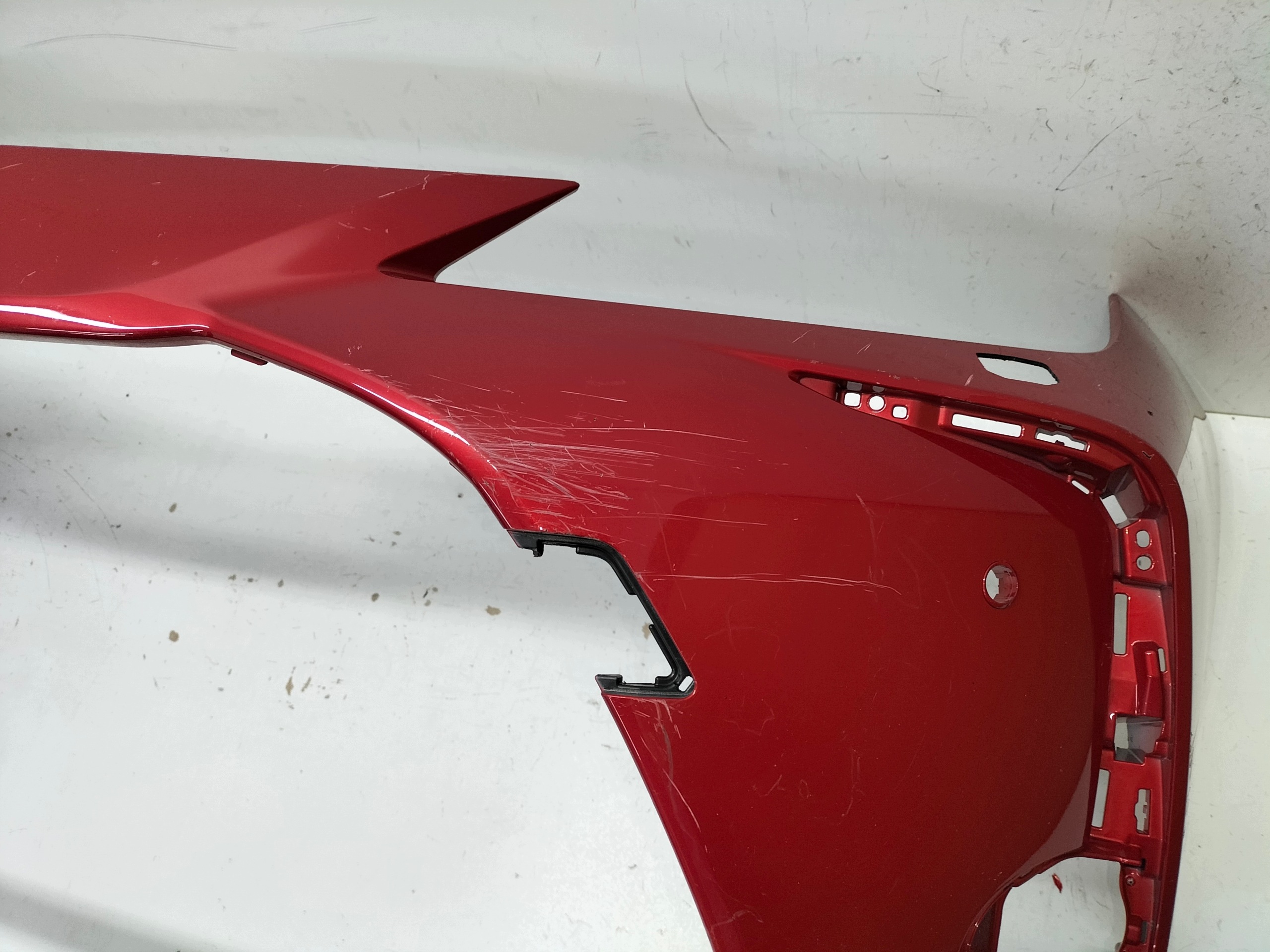 Frontstoßstange vorne TOYOTA COROLLA E21 18- Sedan