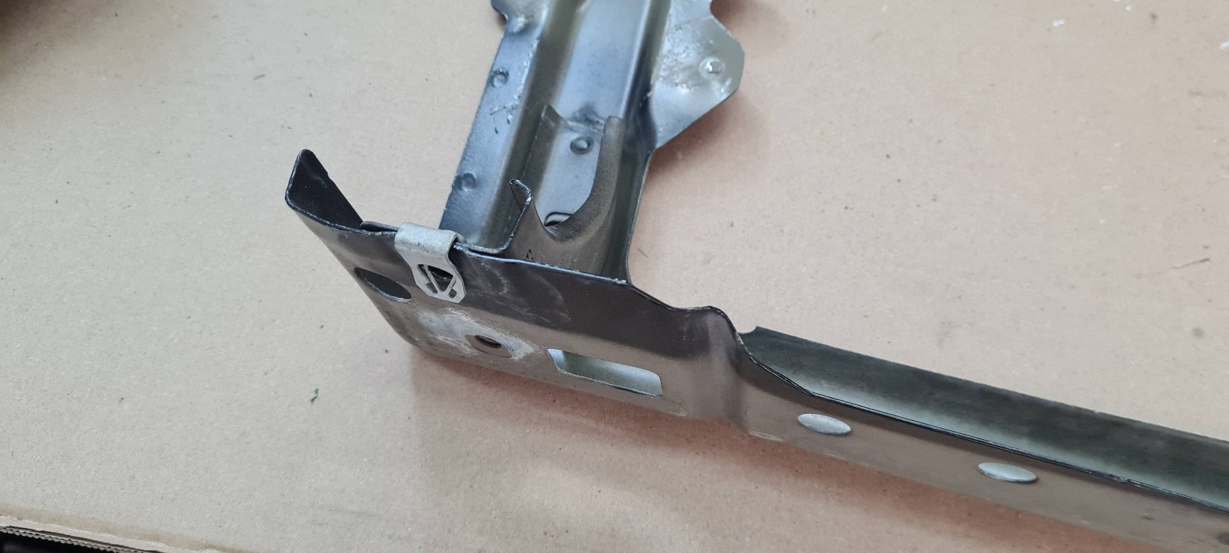 Ford Edge II 2020 ST LIFT Console Support plaque Aile Gauche UM AGATE BLACK