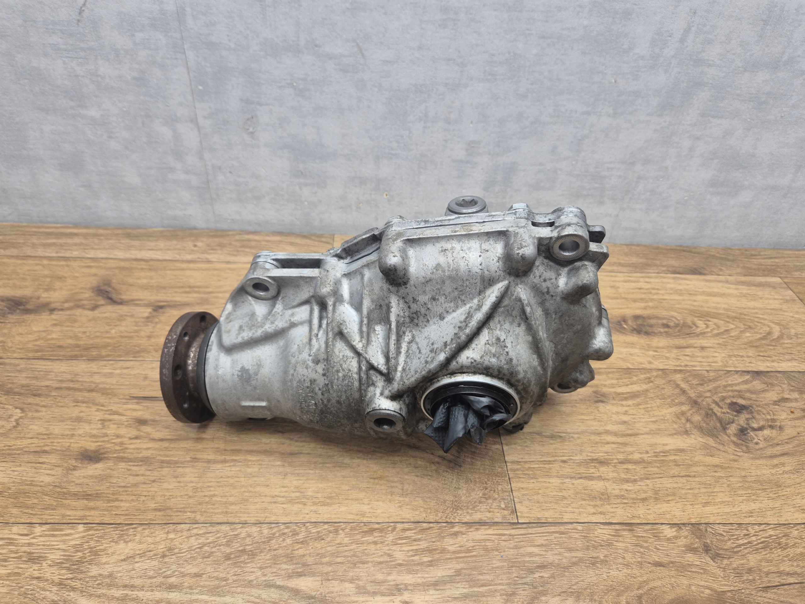 BMW F10 F11 G20 G30 differential diff differential front 2.47 N57 B57 3.0D 7584517