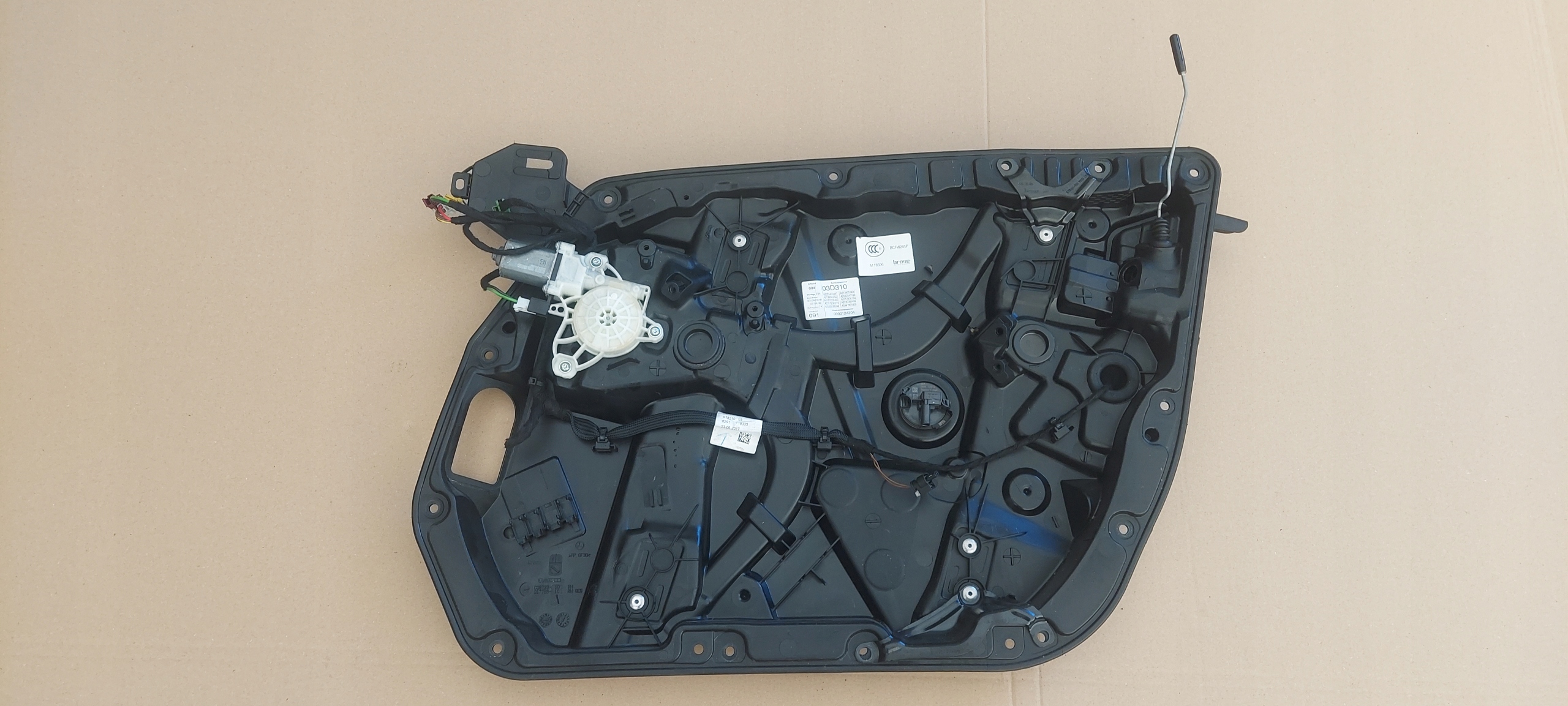 mechanism lifting windows C-KLASA W205 right front 2055400447