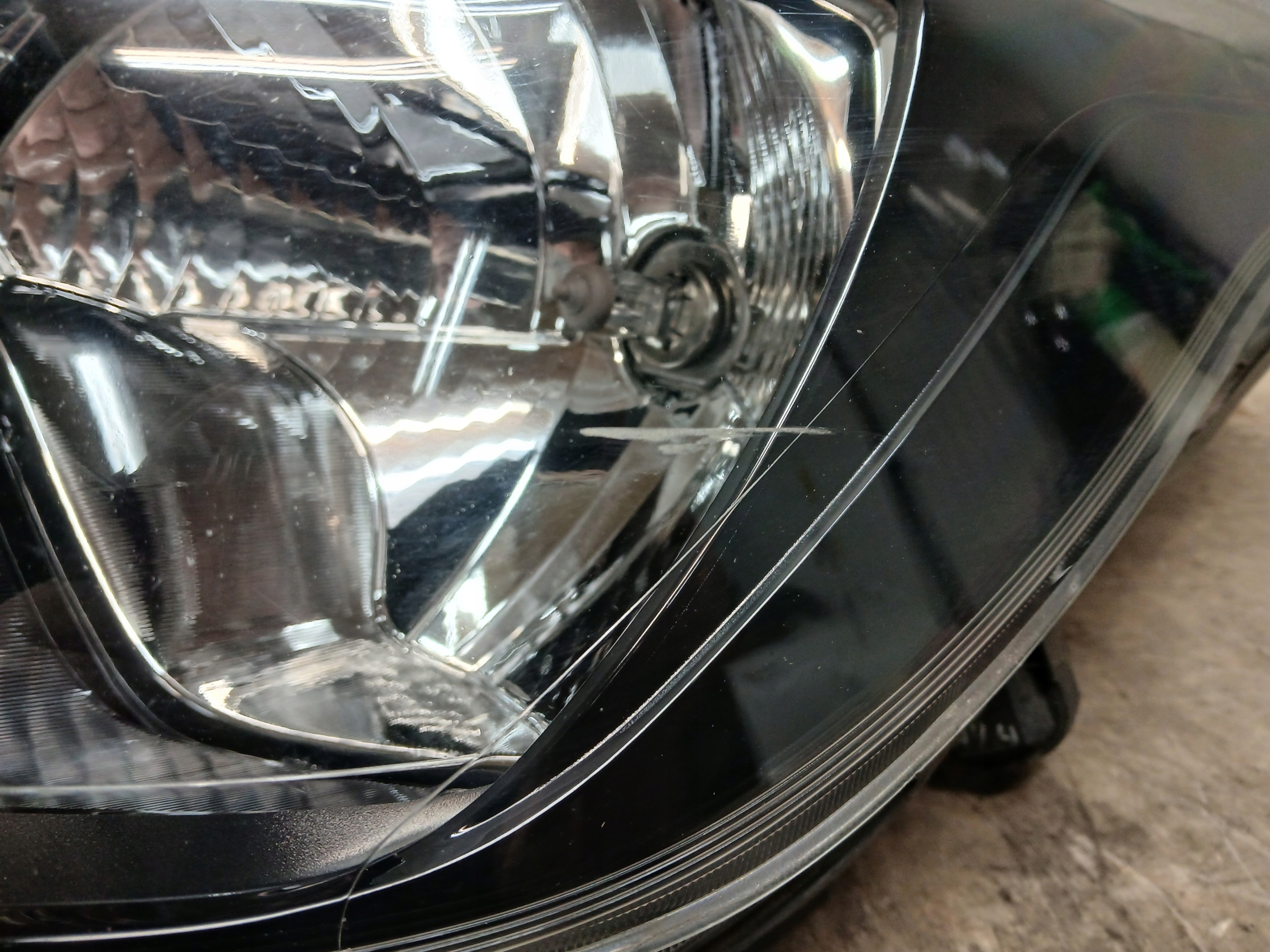 light front left FORD KA plus + G1B5 13W030 BD