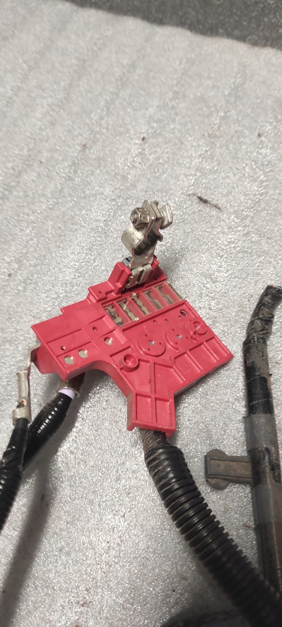 mazda CX-30 блок предохранителей год 2021