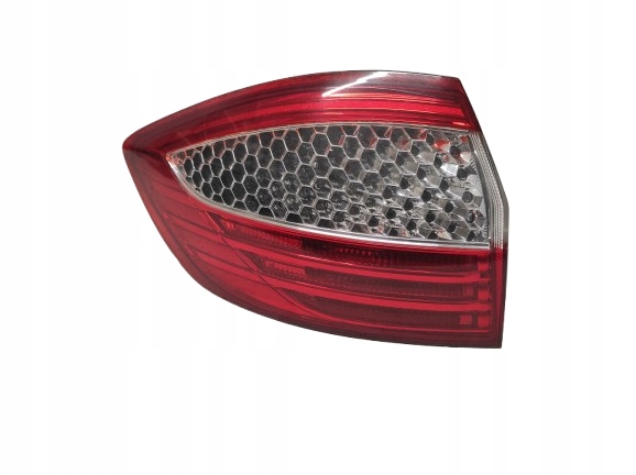 FORD MONDEO MK4 07-10 KOMBI LAMPA LEWA TYŁ
