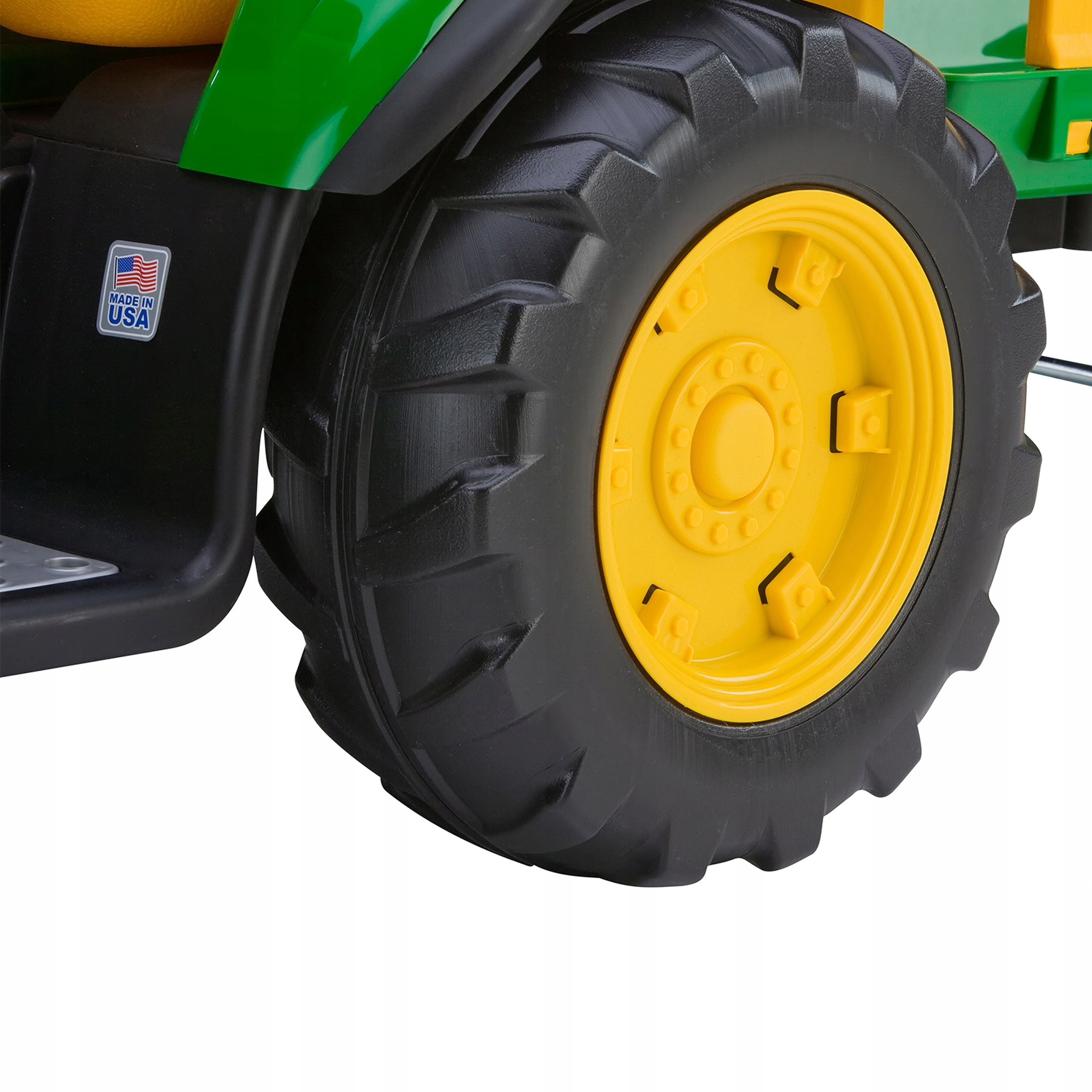 TRAKTOR NA AKUMULATOR Z PRZYCZEPĄ JOHN DEERE PEG PEREGO 12V RADIO + TABLET Szerokość pojazdu 63 cm