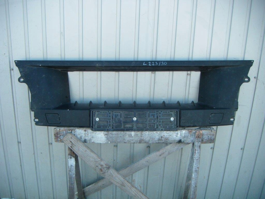 MAN TGX EURO 6 ZDERZAK PRZEDNI ŚRODKOWY +STYROPIAN