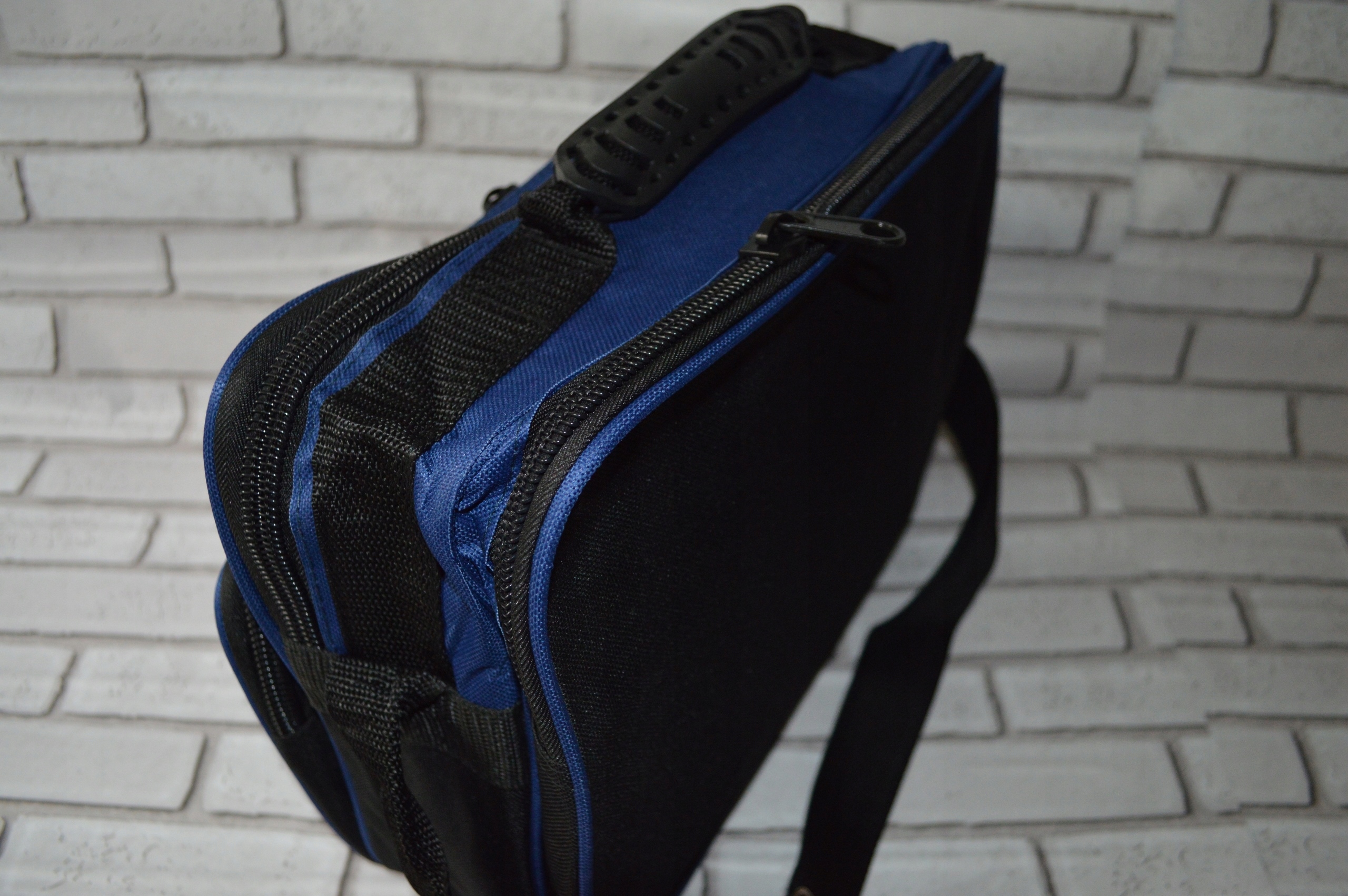 TORBA SASZETKA MĘSKA NA RAMIĘ DO PRACY SZKOŁY Wysokość 26 cm