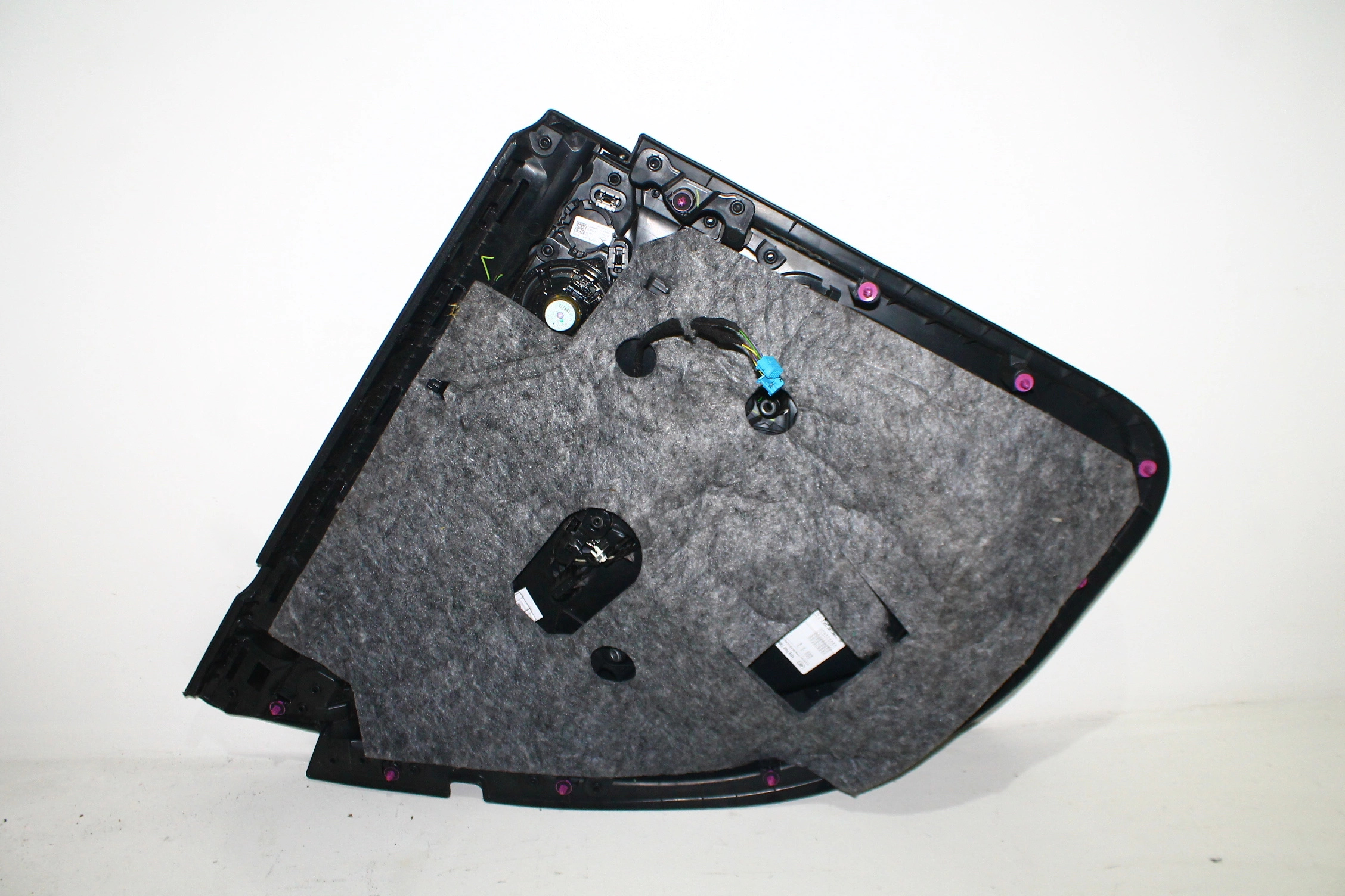 MERCEDES GLC X253 TAPICERKA DRZWI PRAWYCH TYŁ Typ samochodu Samochody osobowe