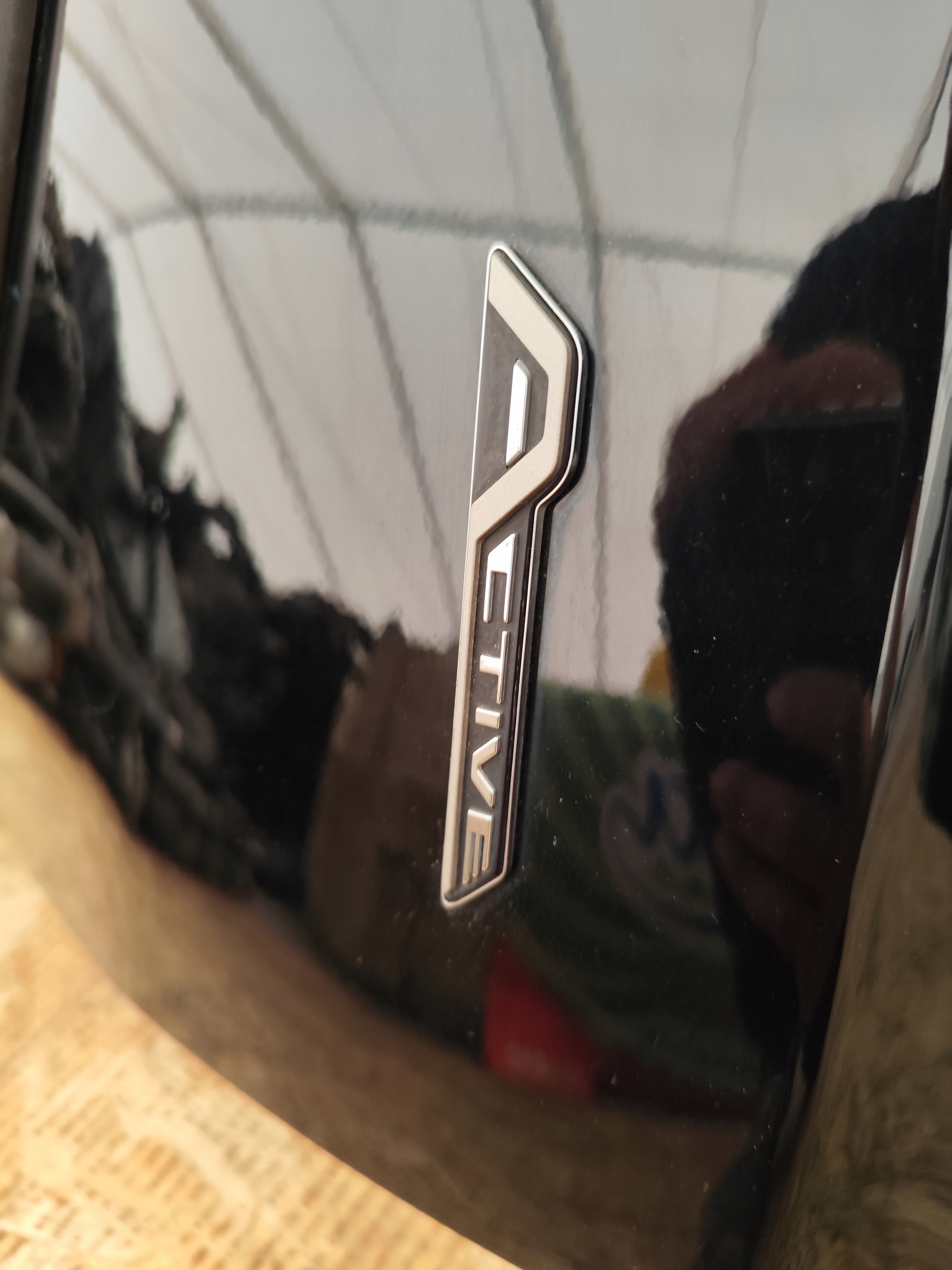 FORD FOCUS MK4 ACTIVE fender front right