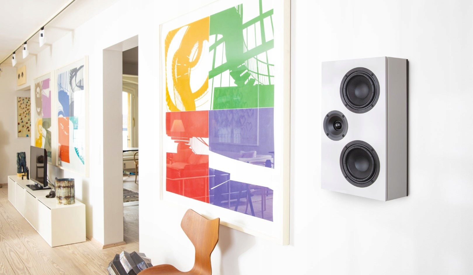 AKTYWNY GŁOŚNIK SA LEGEND 7.2 SILVERBACK BLACK HUB W KOMPLECIE GRATIS Marka System Audio