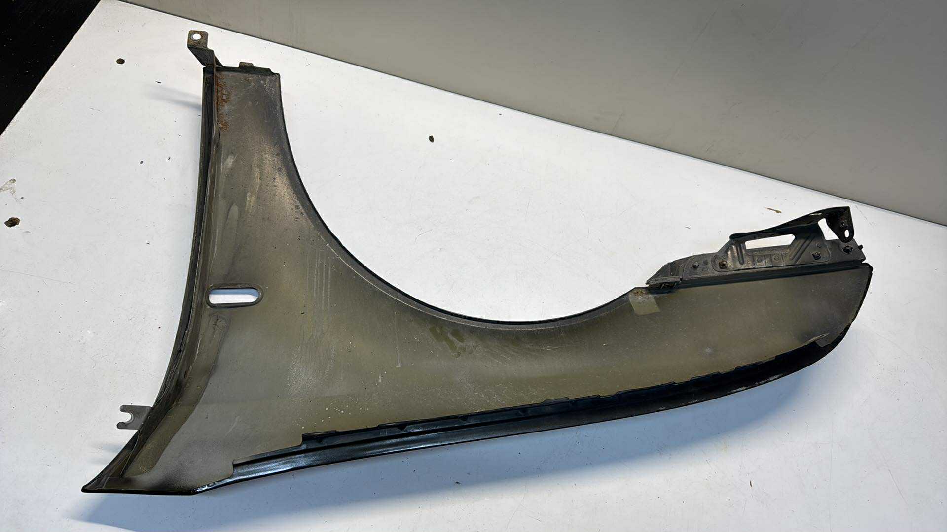 fender right front SAAB 9-3 II 93 oe 02-07r. colour 288 front