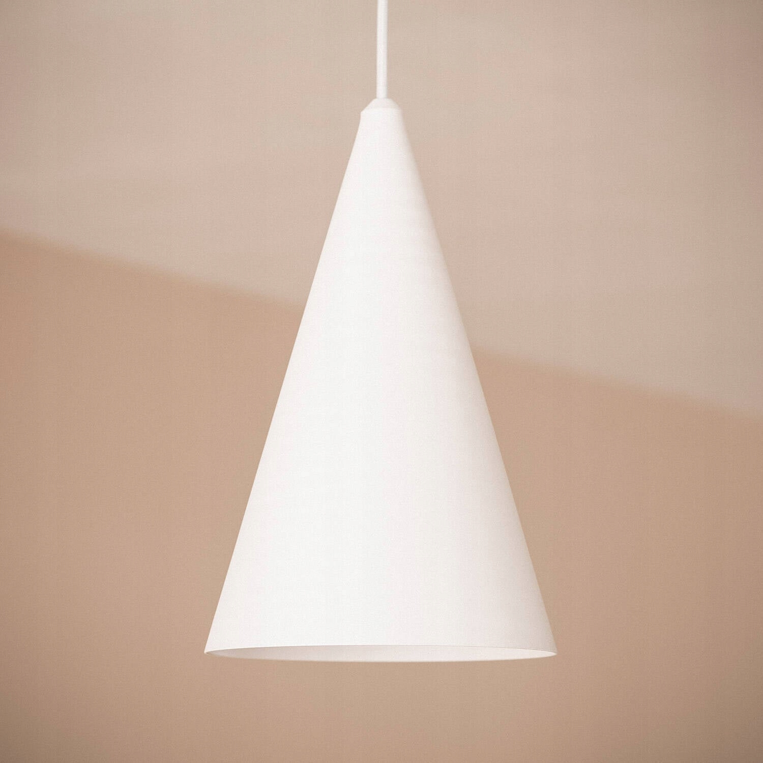 Závěsná Led lampa 8W z kovu Elise S